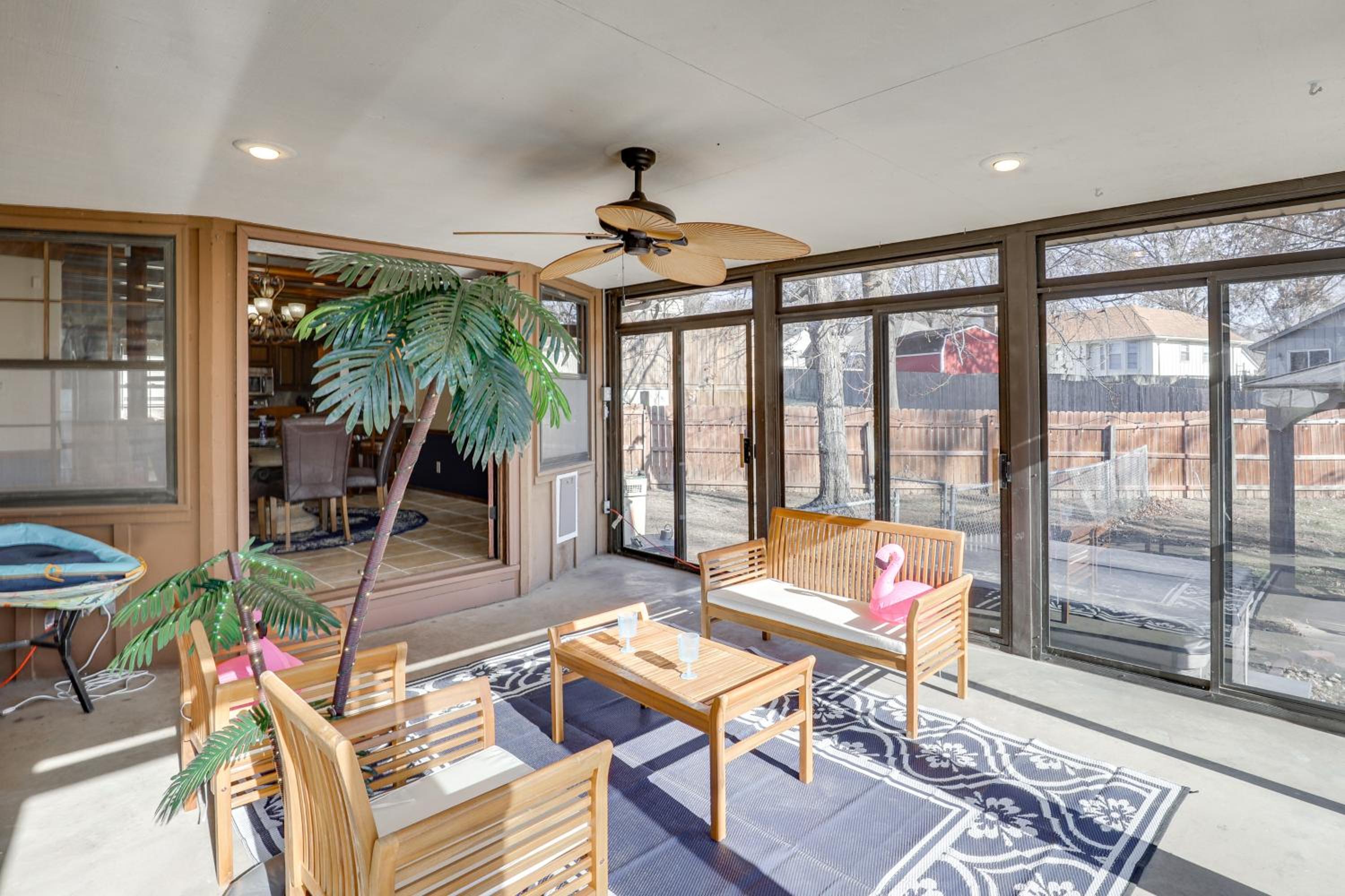 3,000-Sq-Ft Group Getaway with Pool Near Kansas City