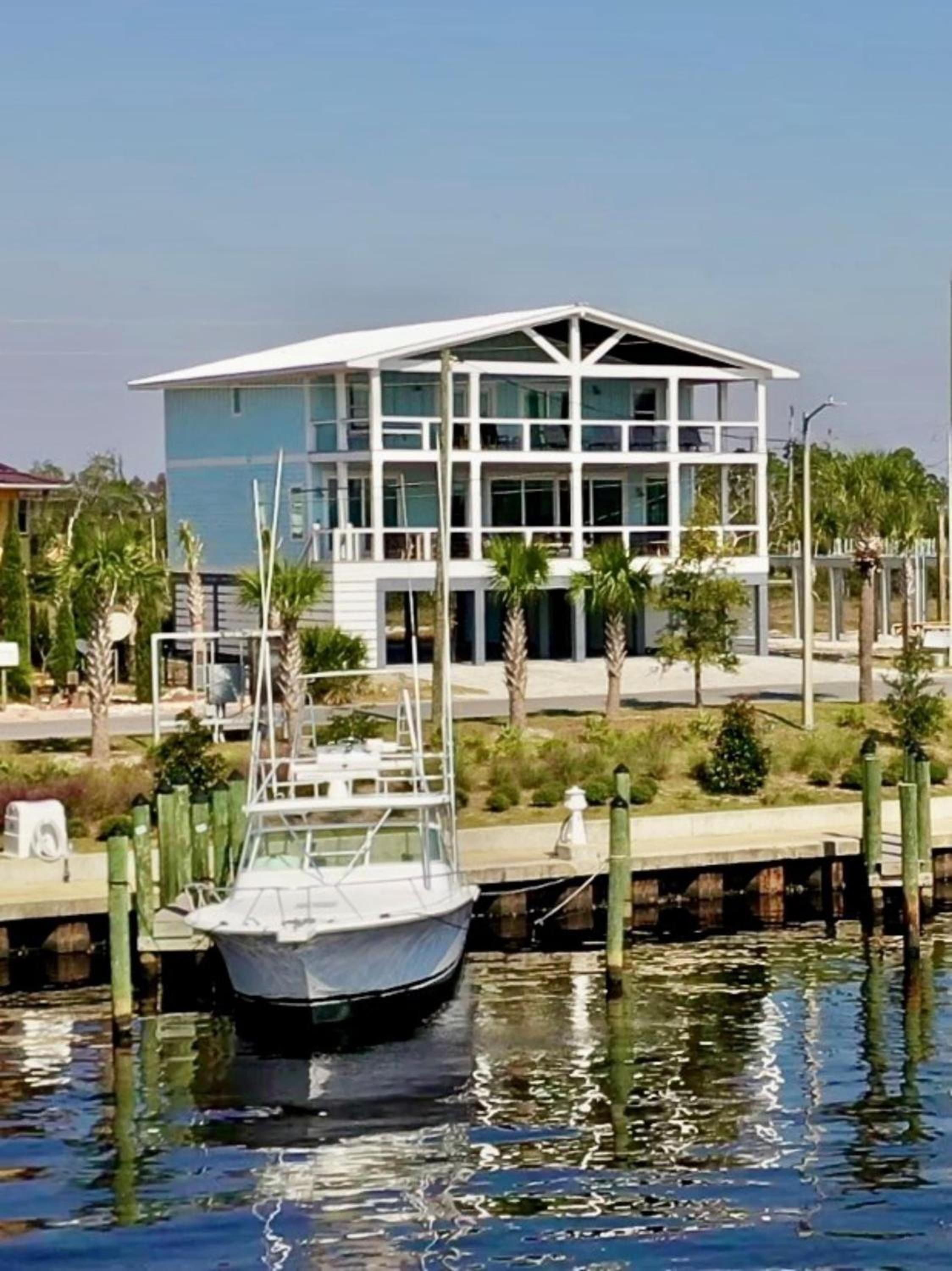 Beach House - Seize the Bay by Panhandle Getaways