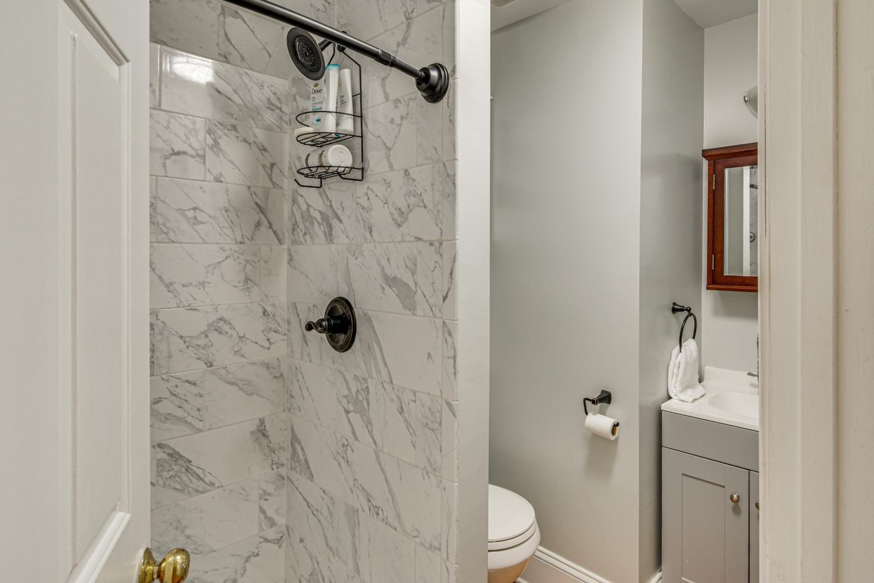 The Mountain House Inn Montebello Stay By Trails