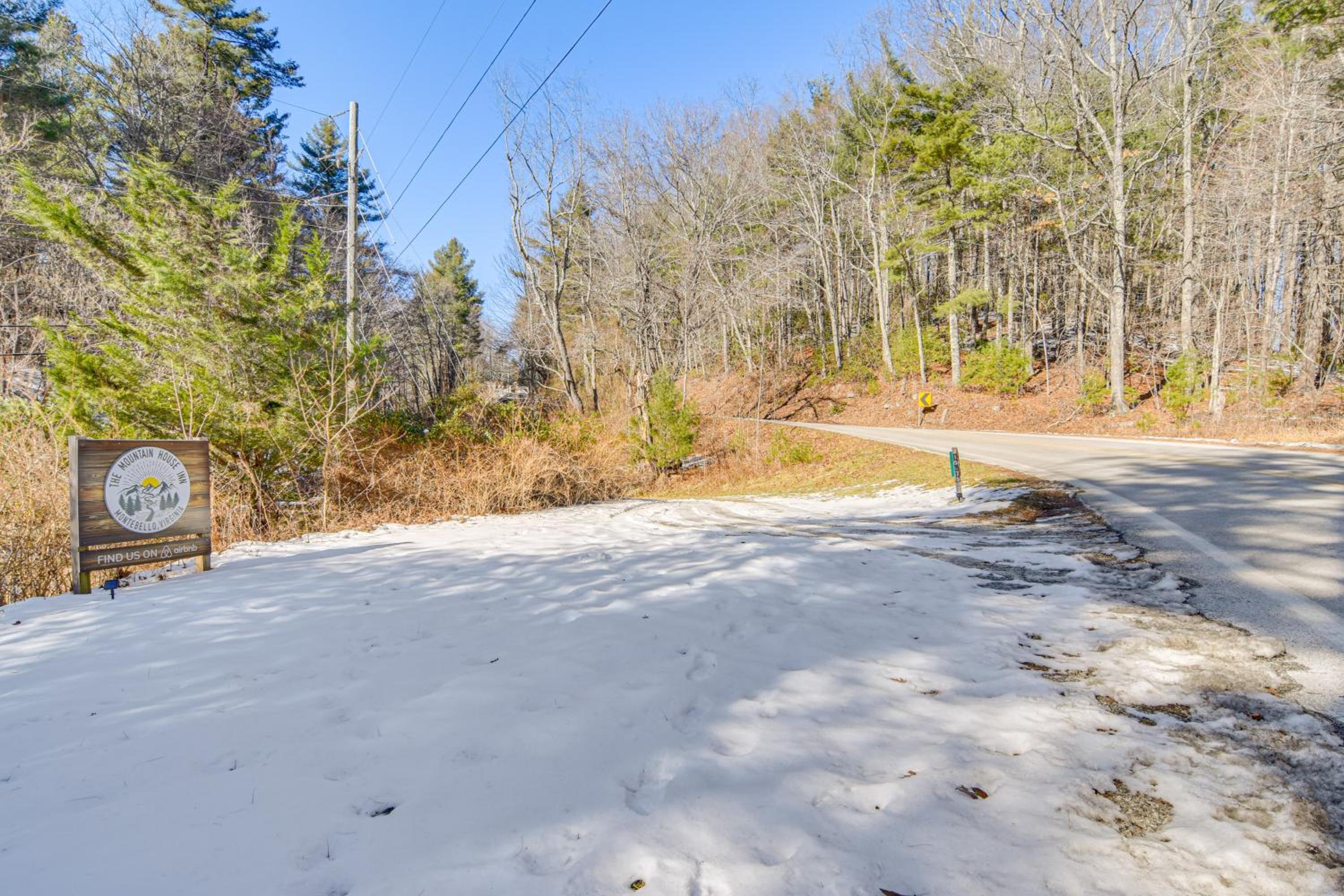 The Mountain House Inn Montebello Stay By Trails