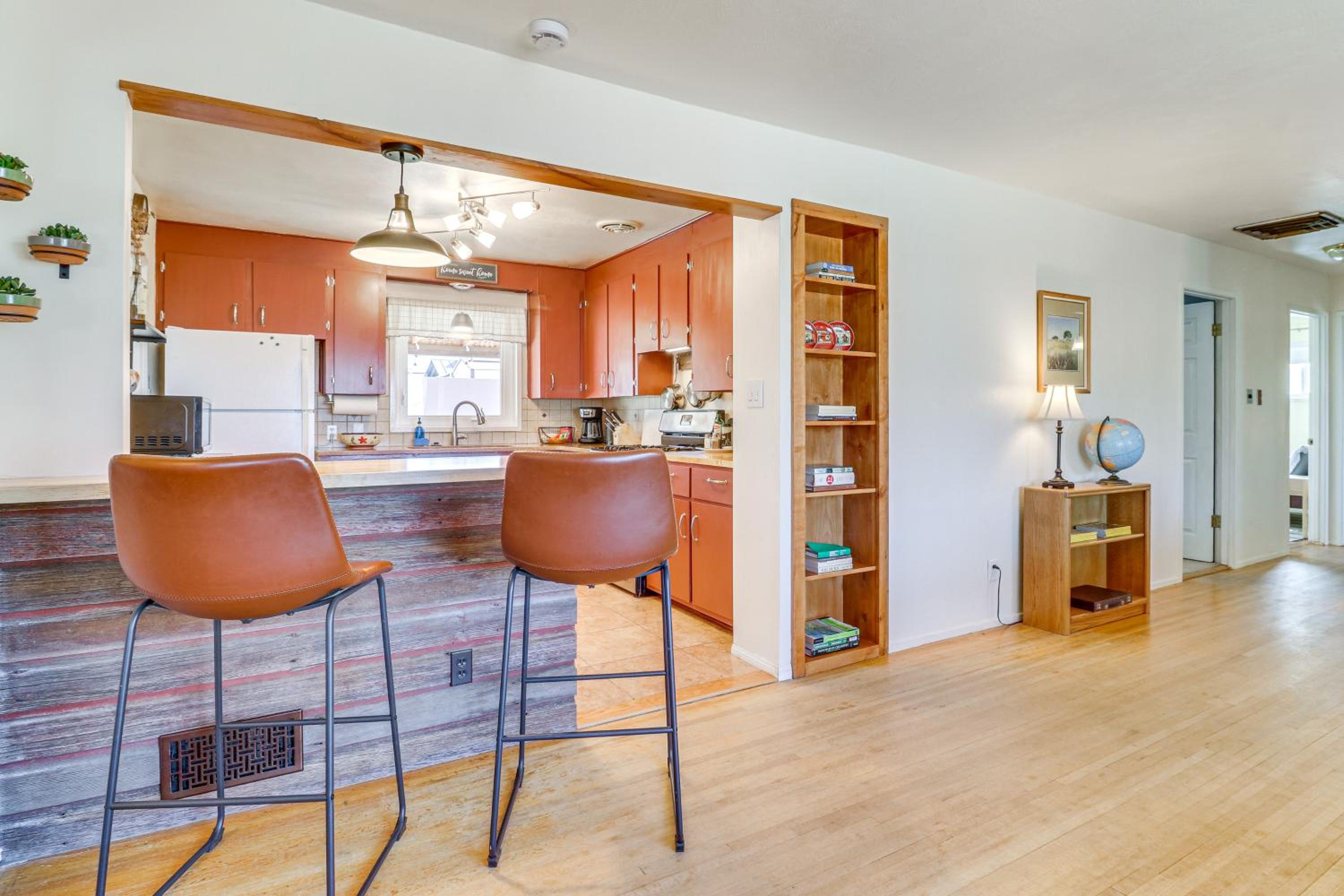 Easy Uptown Access! Charming ABQ Home with Yard