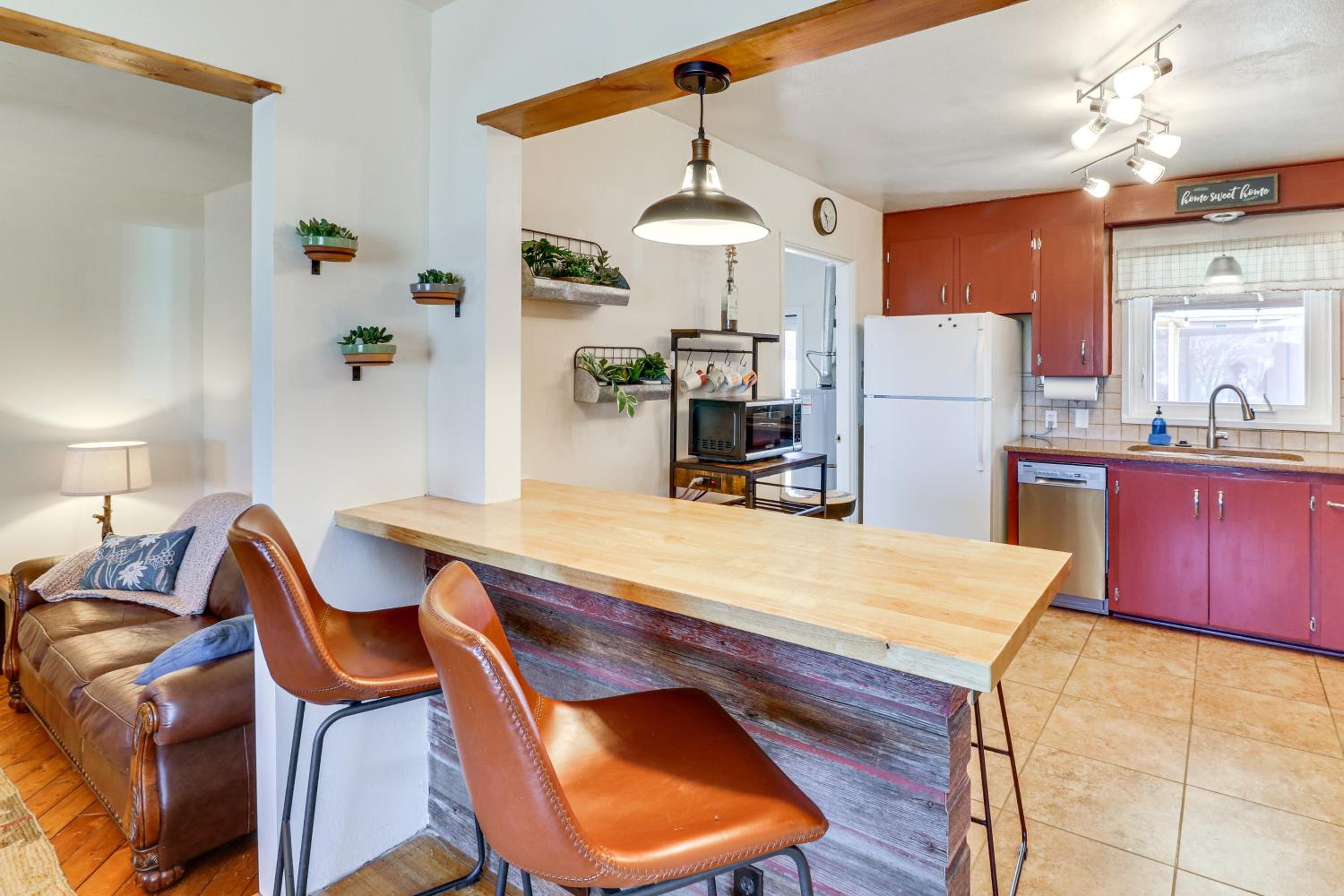 Easy Uptown Access! Charming ABQ Home with Yard
