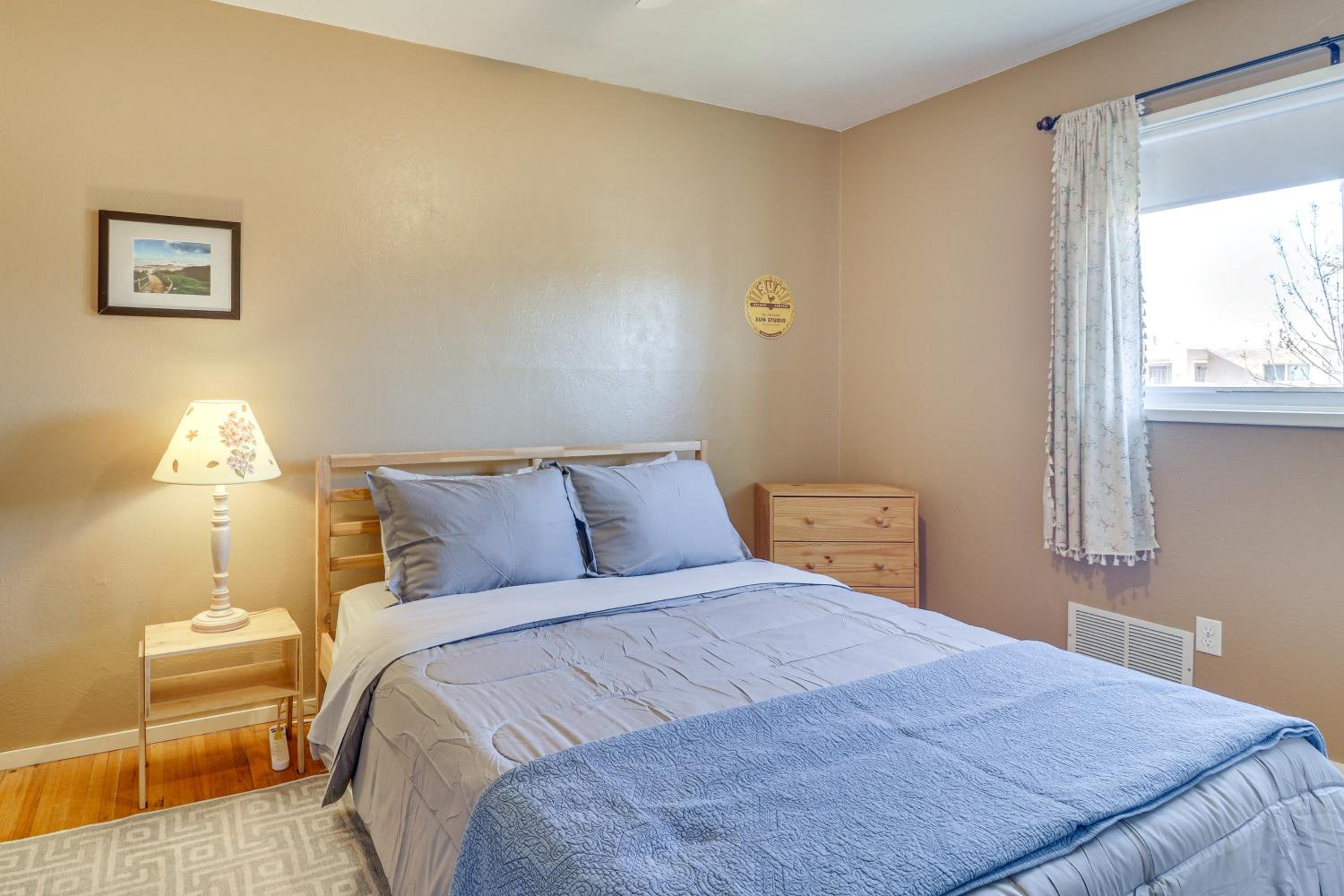 Easy Uptown Access! Charming ABQ Home with Yard