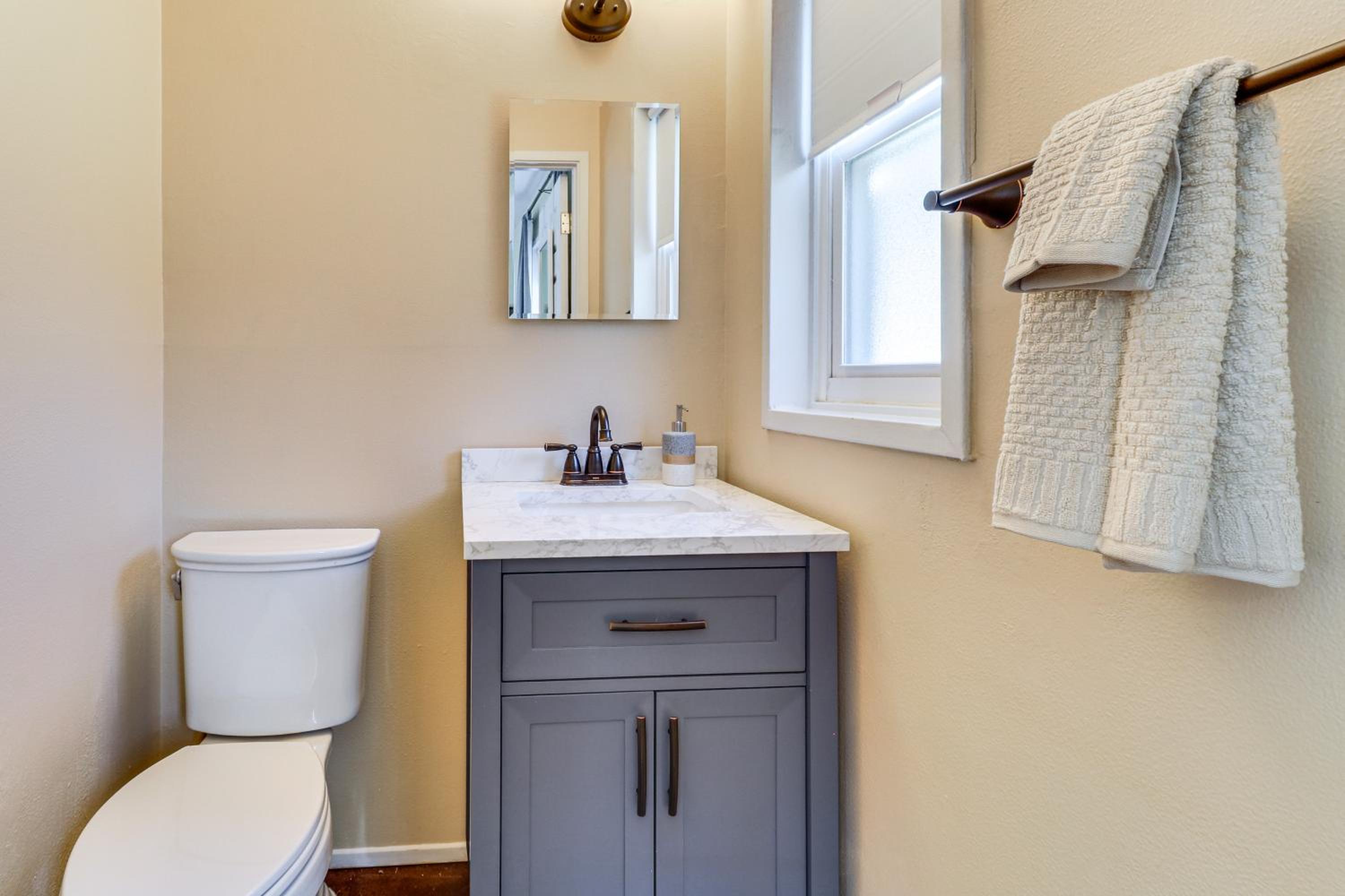 Easy Uptown Access! Charming ABQ Home with Yard