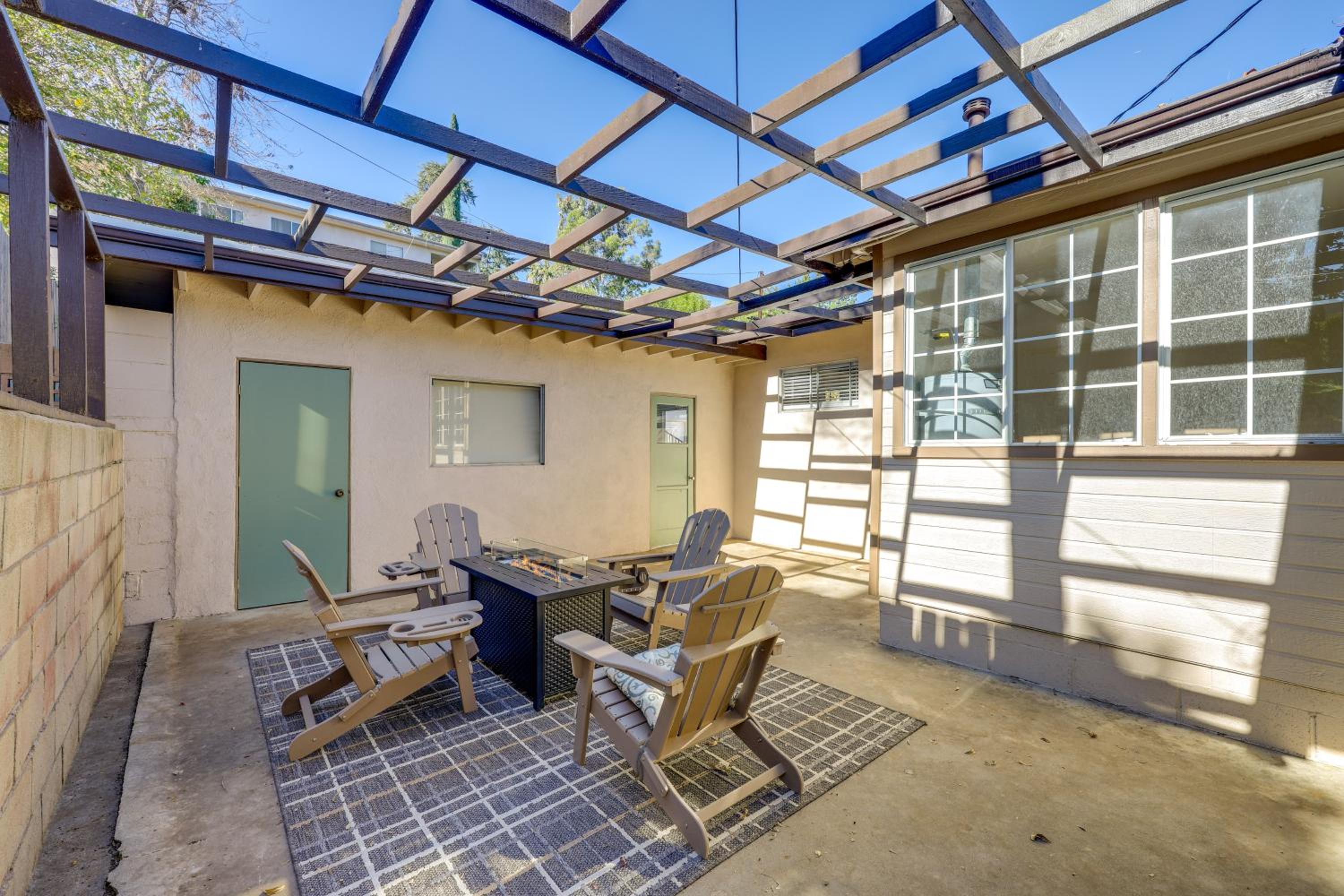 1 Mi to LLUMC! Loma Linda Home with Shared Patio