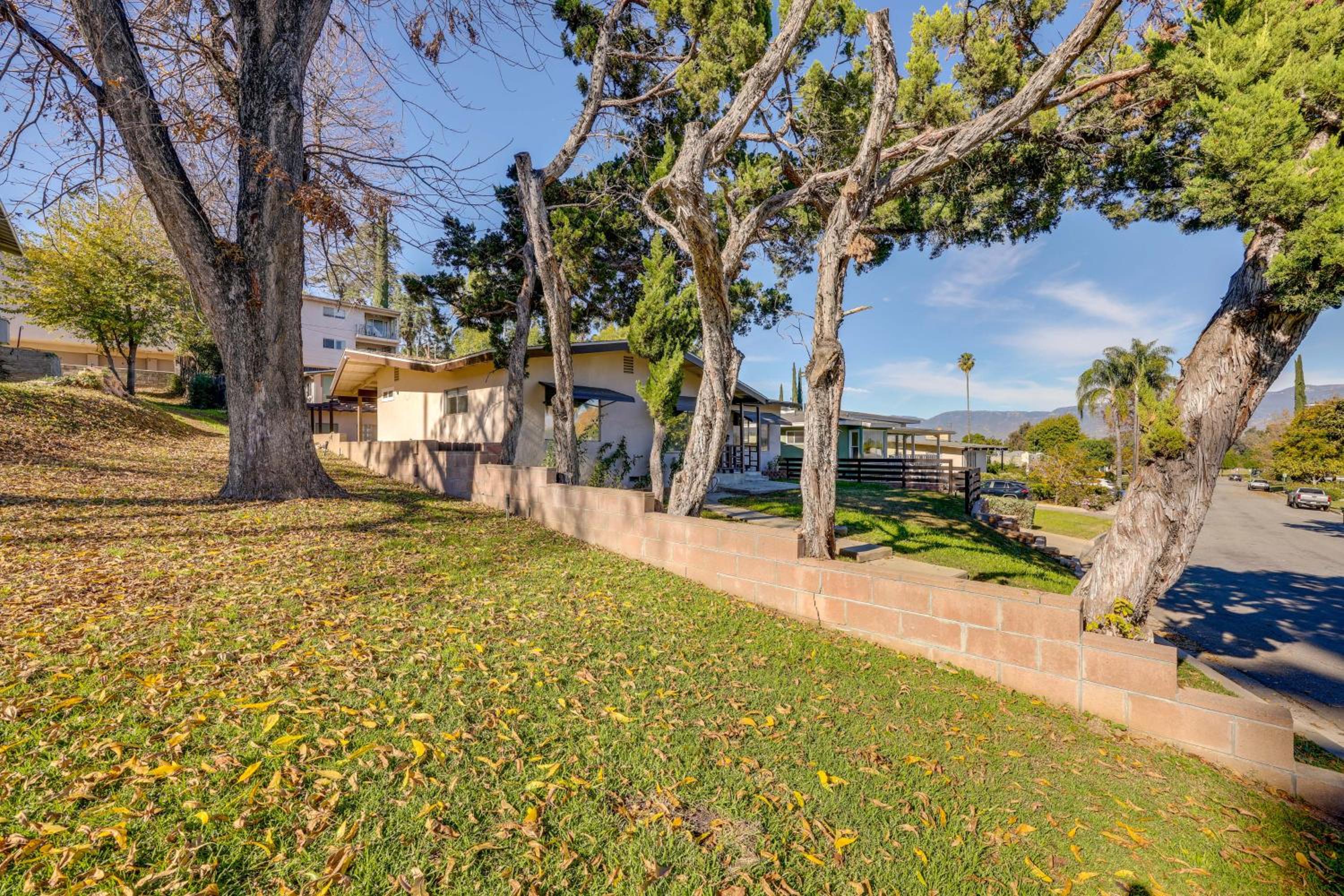 1 Mi to LLUMC! Loma Linda Home with Shared Patio
