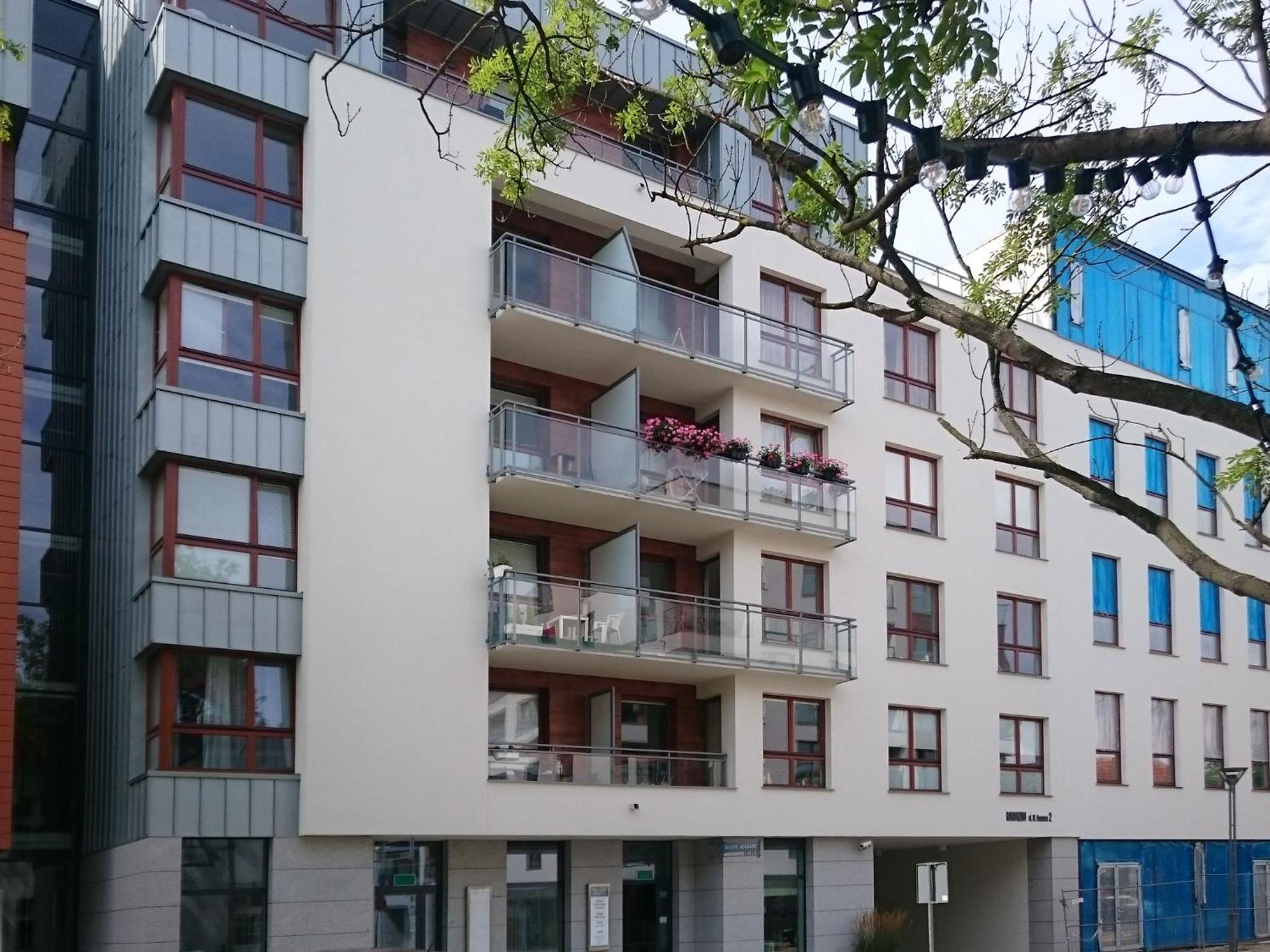 Apartament z widokiem na dworek view 2