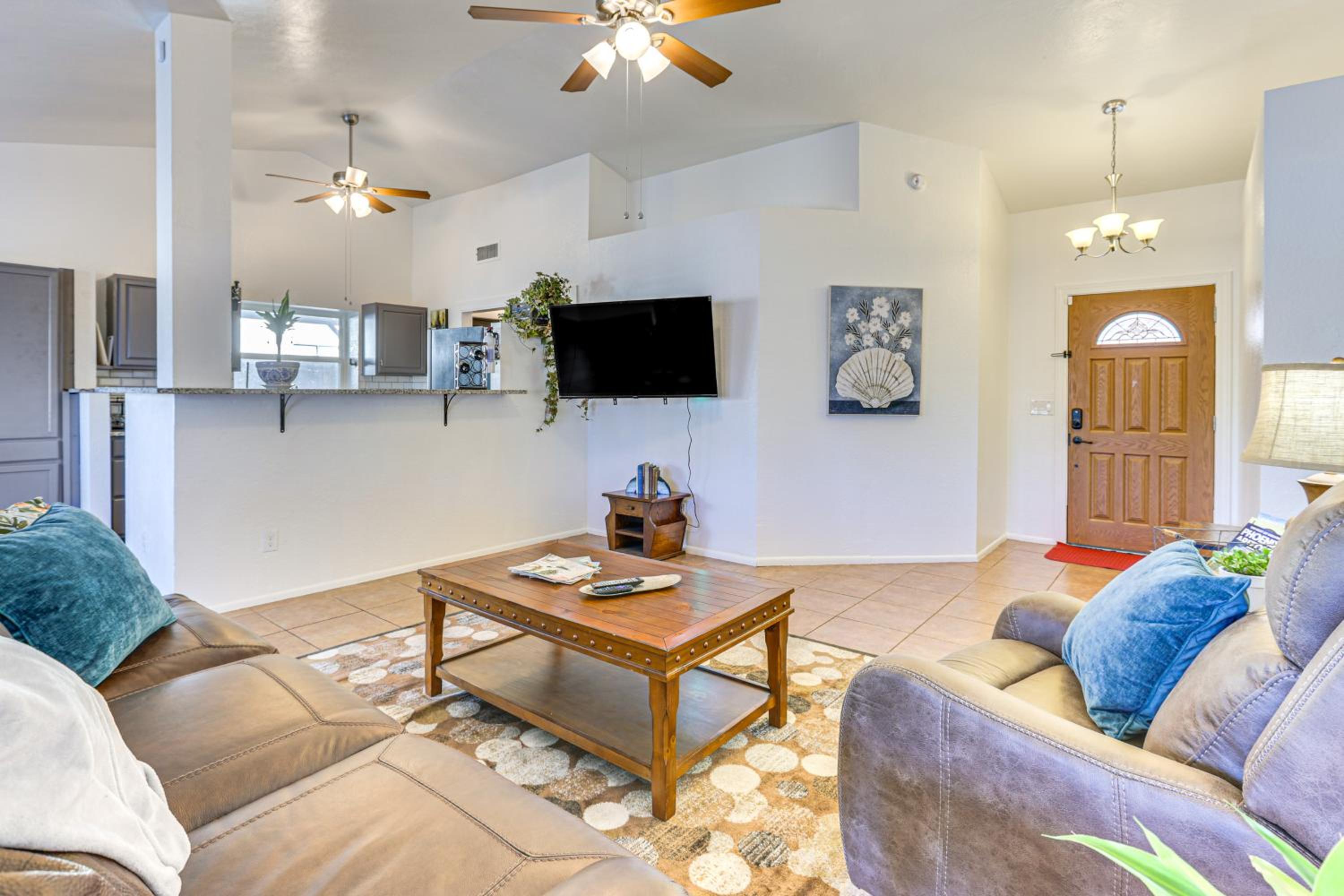 Private Pool and Fenced Yard Sunny Glendale Getaway