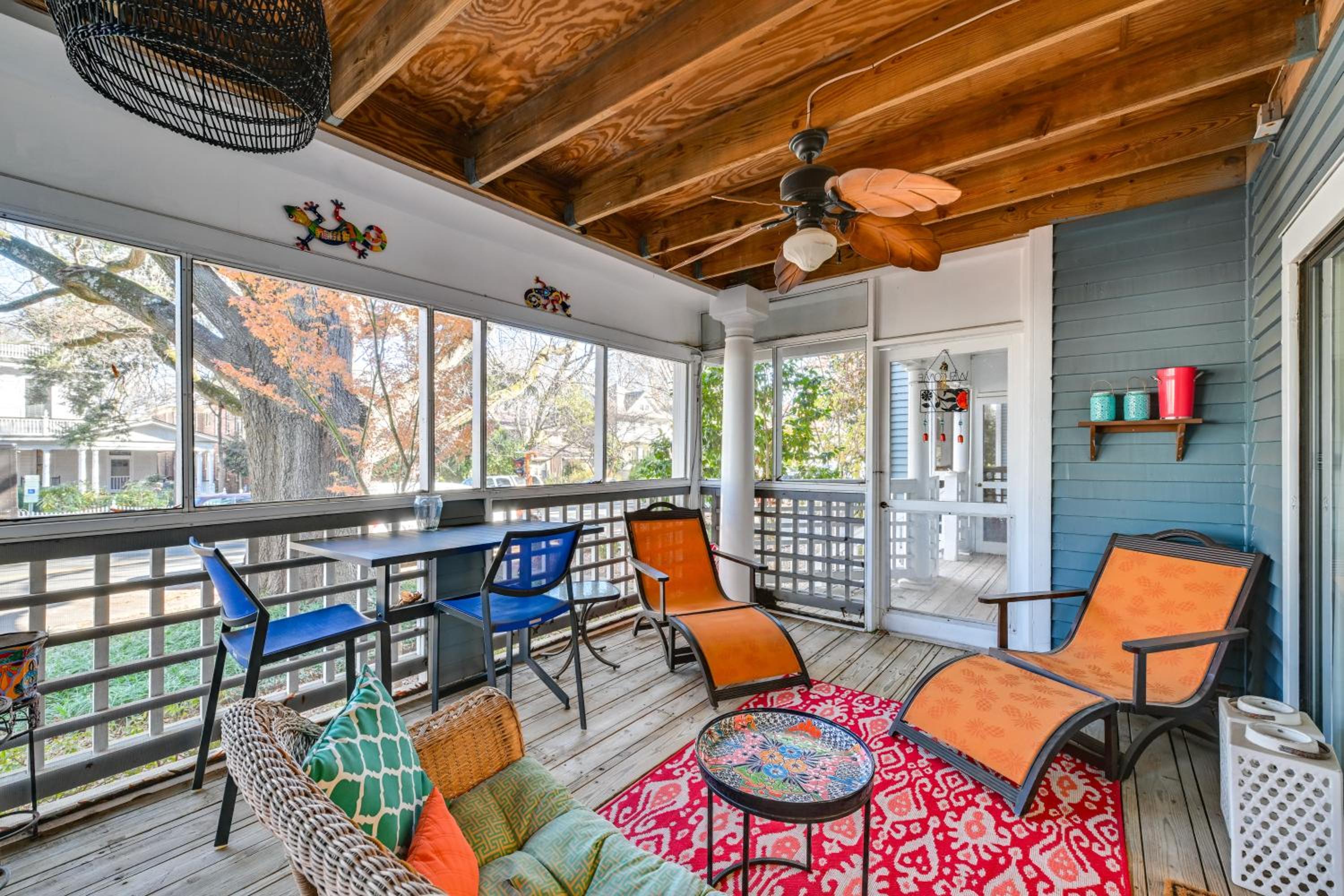 1 Mi to BOA Stadium! Walkable Condo with Porch