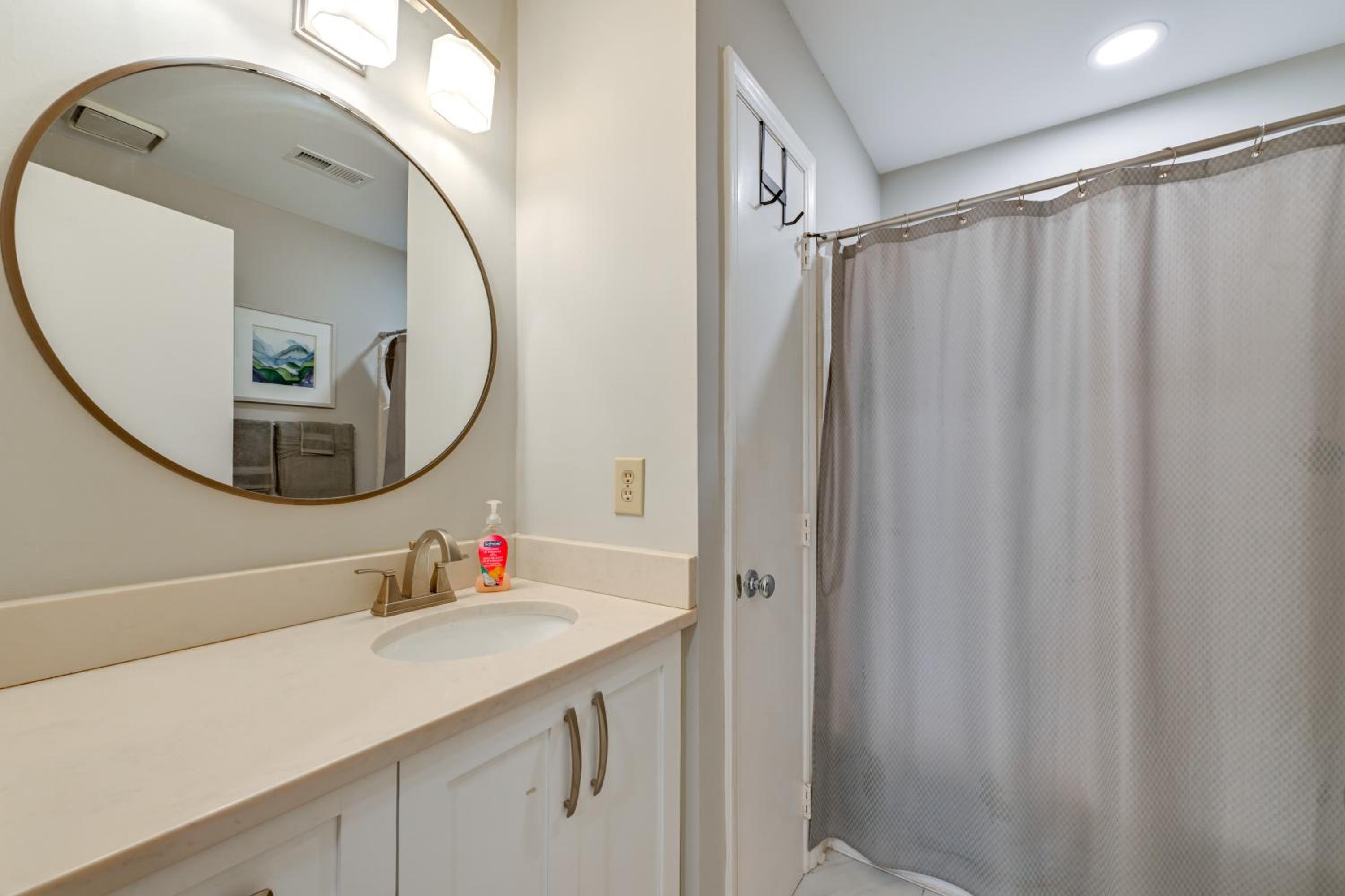 1 Mi to BOA Stadium! Walkable Condo with Porch