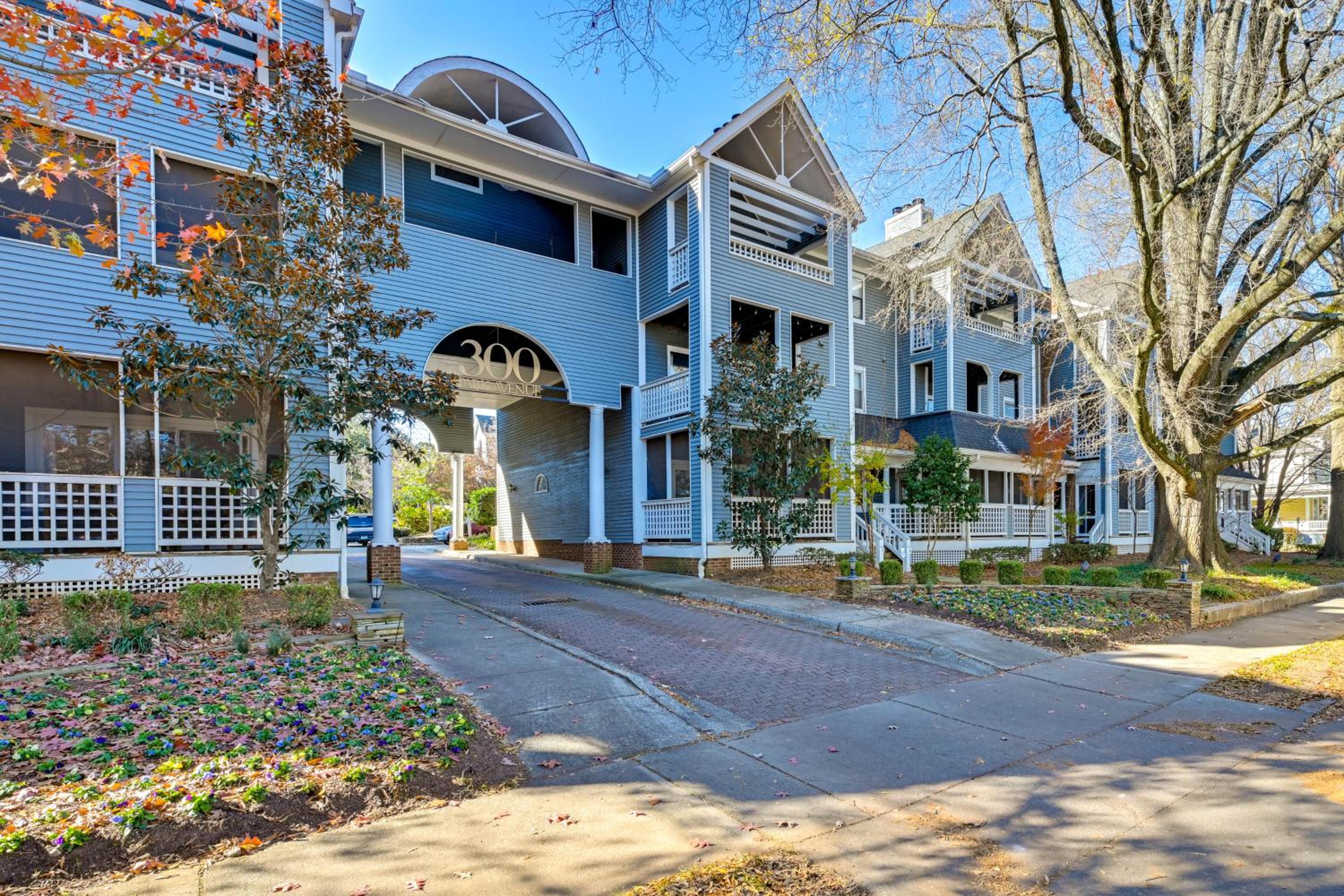 1 Mi to BOA Stadium! Walkable Condo with Porch