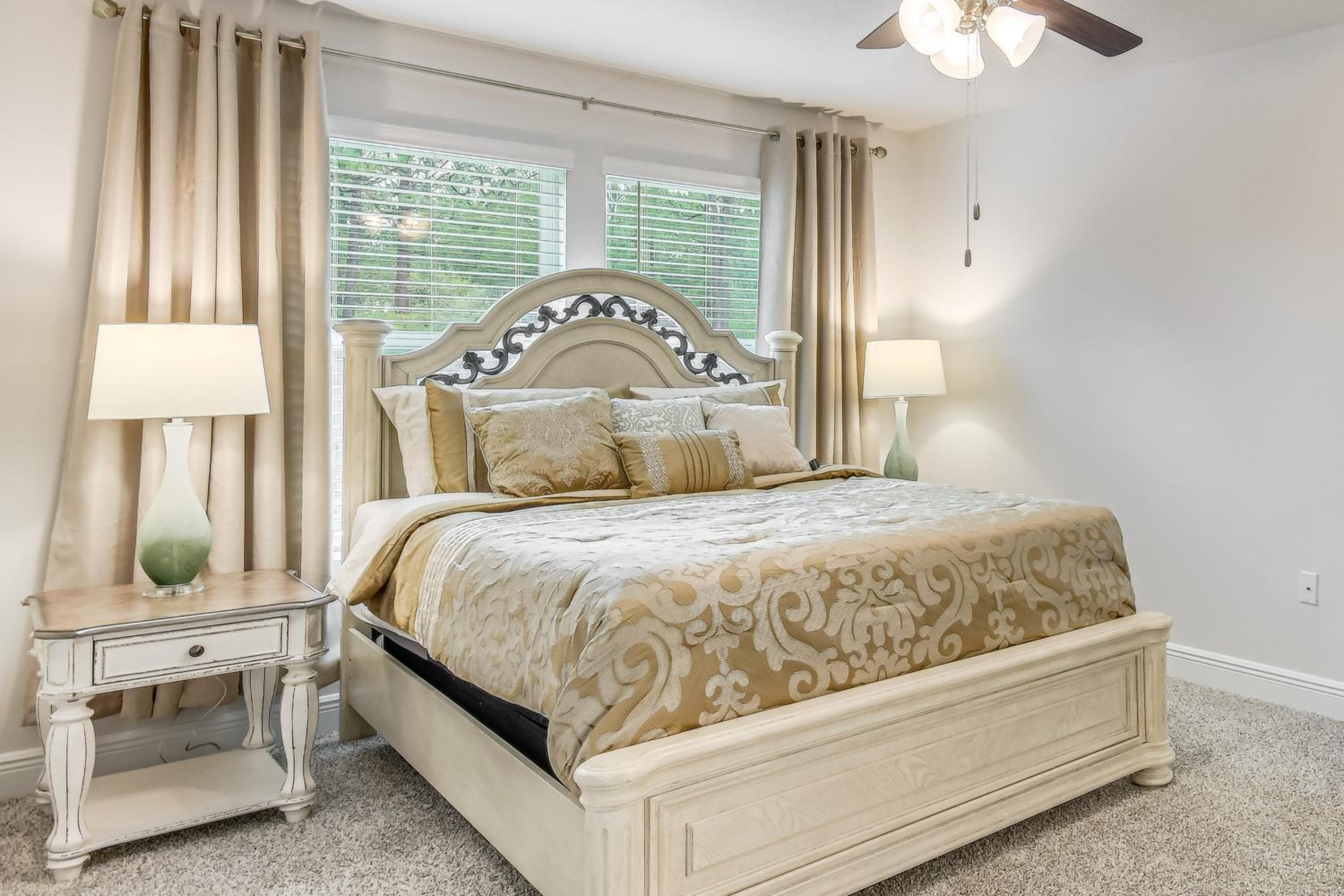 8 Mi to Dtwn Pensacola Modern Escape with Patio!