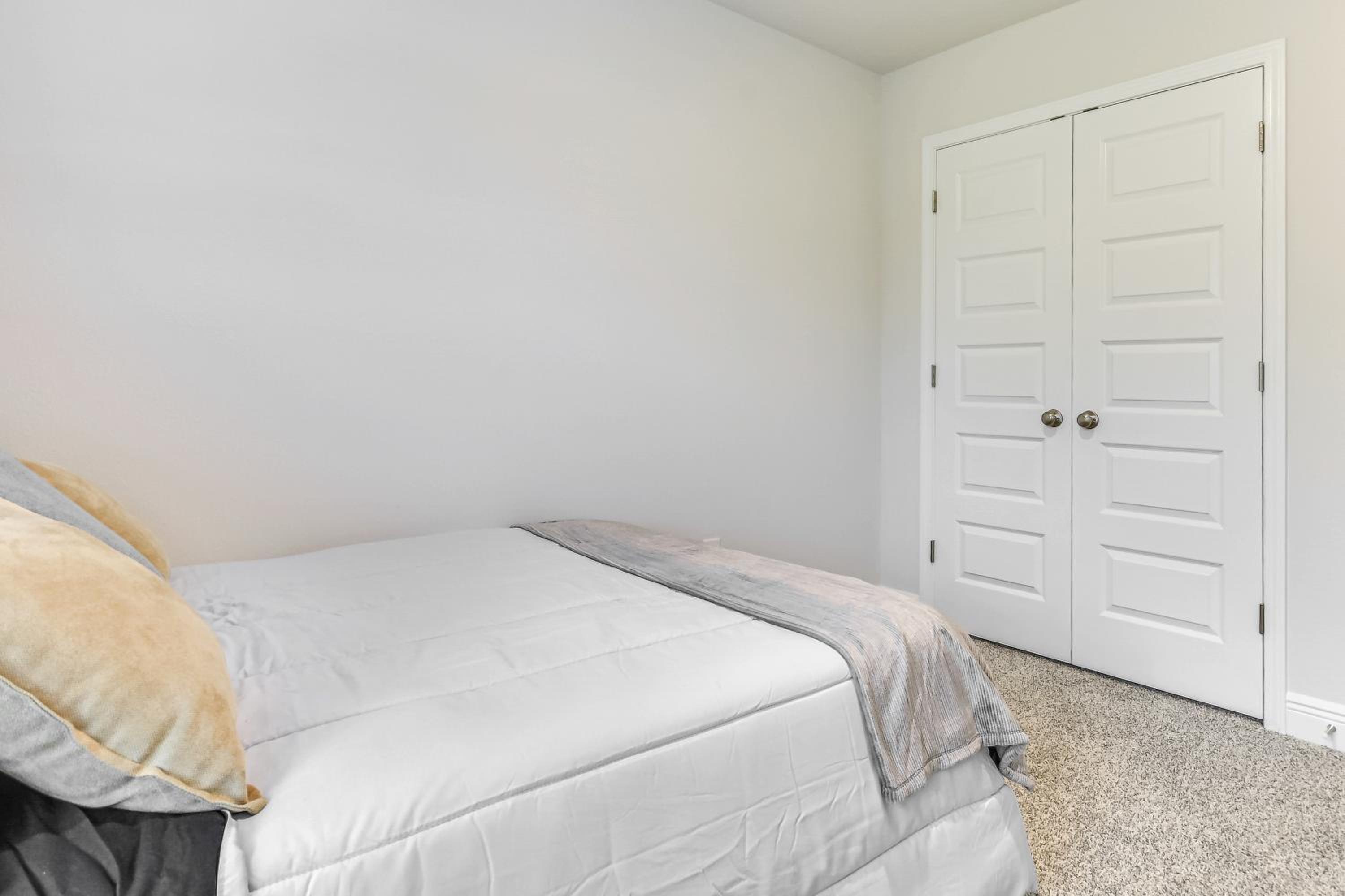 8 Mi to Dtwn Pensacola Modern Escape with Patio!