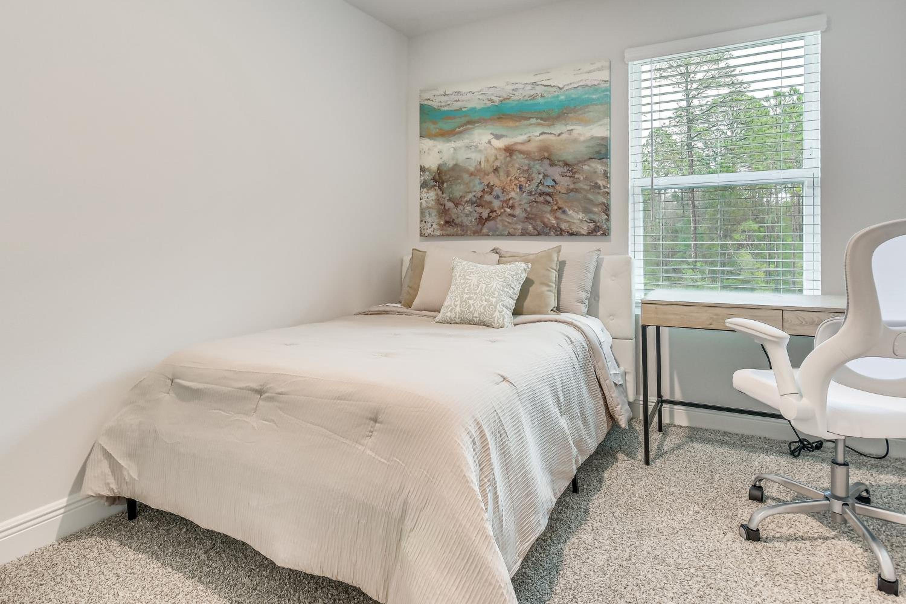8 Mi to Dtwn Pensacola Modern Escape with Patio!