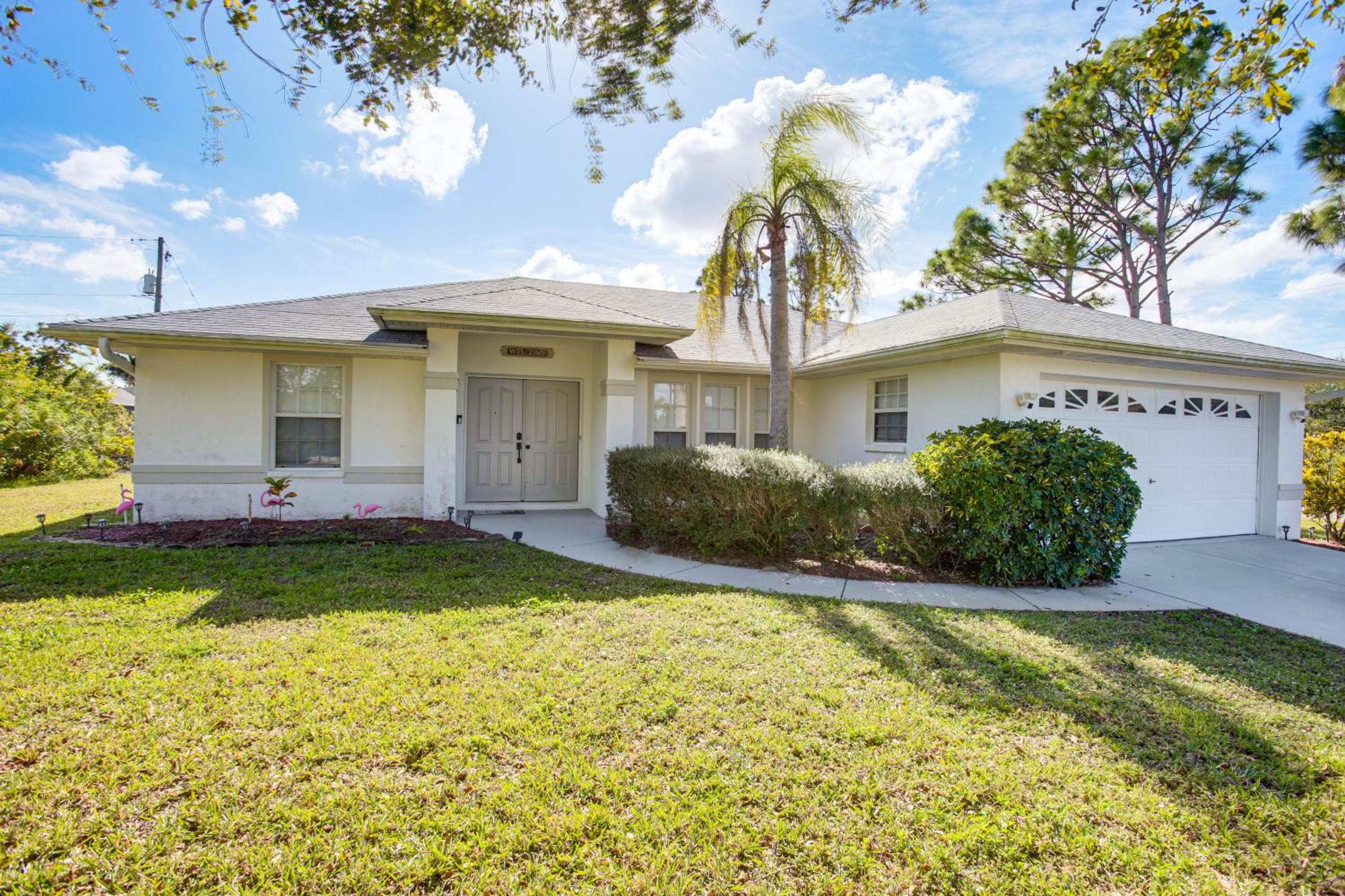 Heated Saltwater Pool! Family Port Charlotte Home