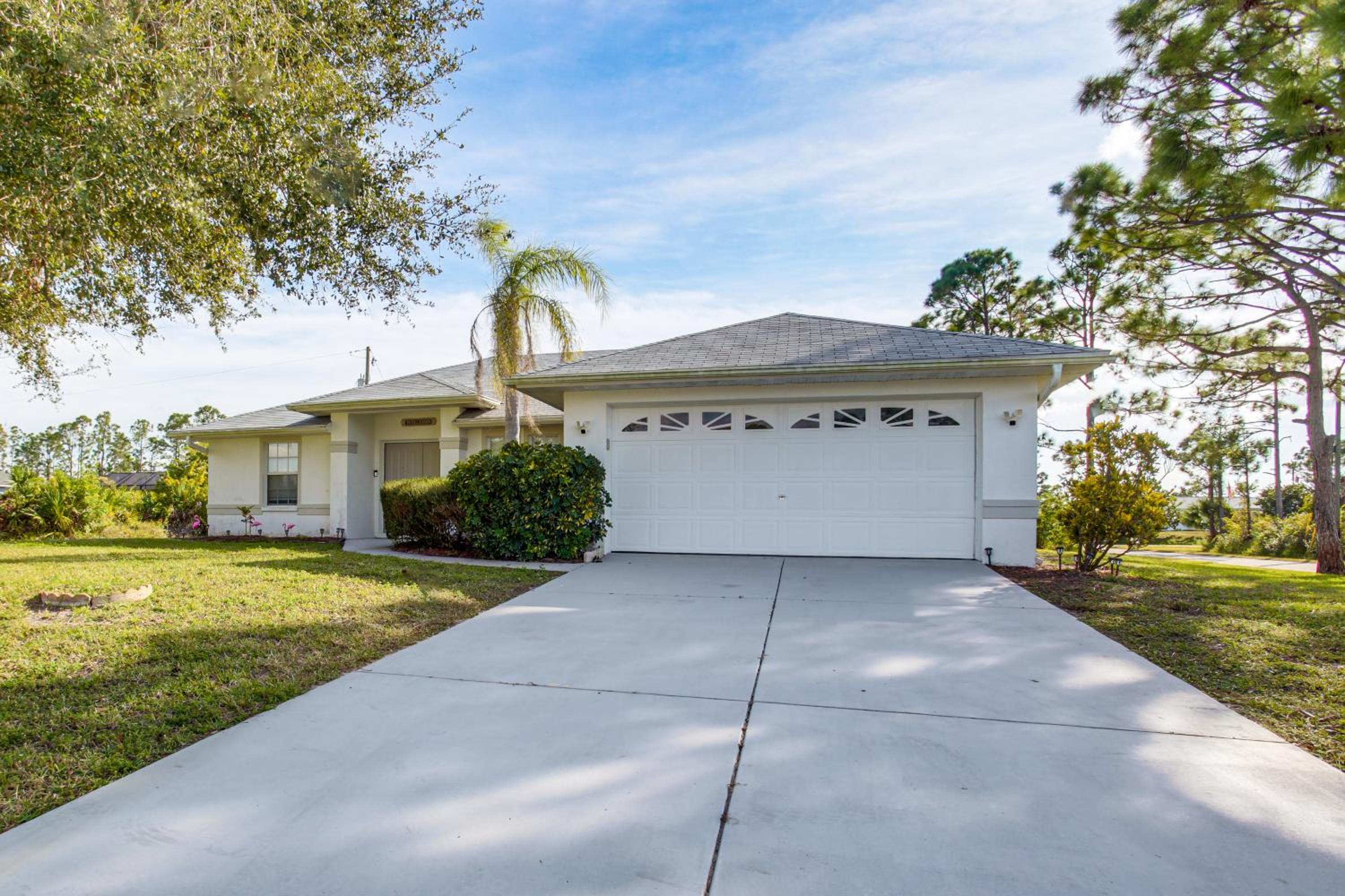Heated Saltwater Pool! Family Port Charlotte Home