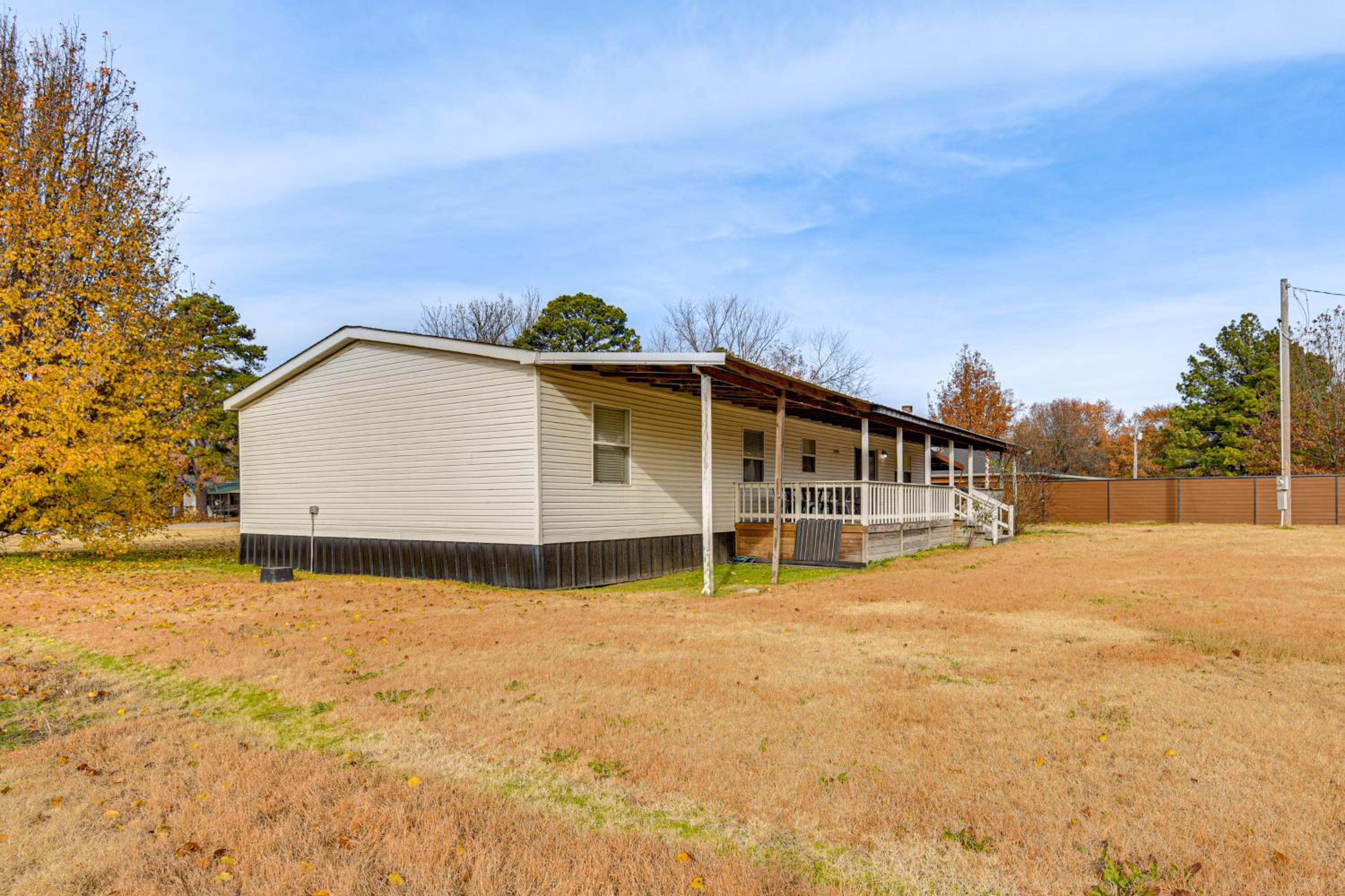 Steps to Lake Eufaula Family Home with Deck and Yard