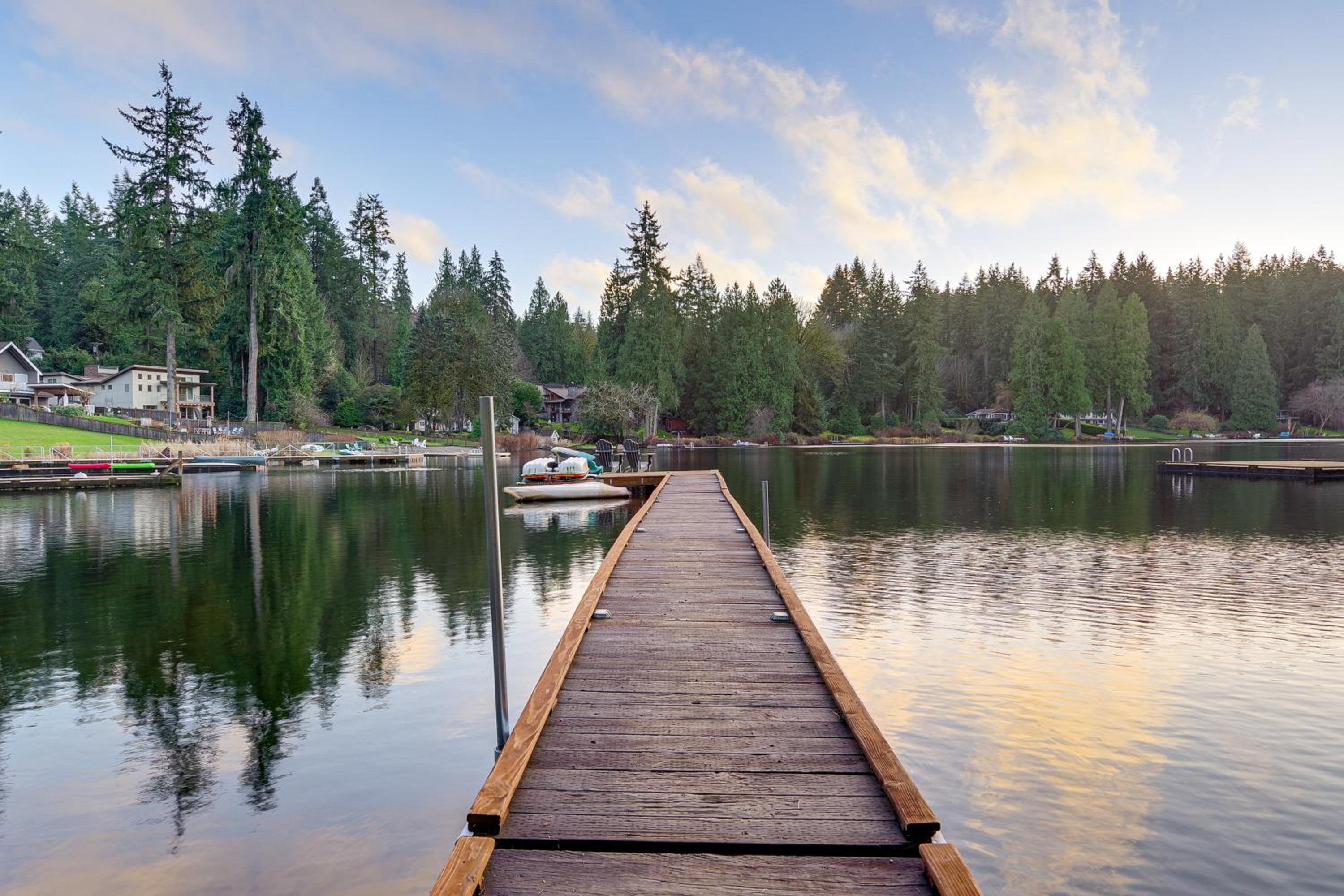 Lake-View Woodinville Retreat with Hot Tub and Theater
