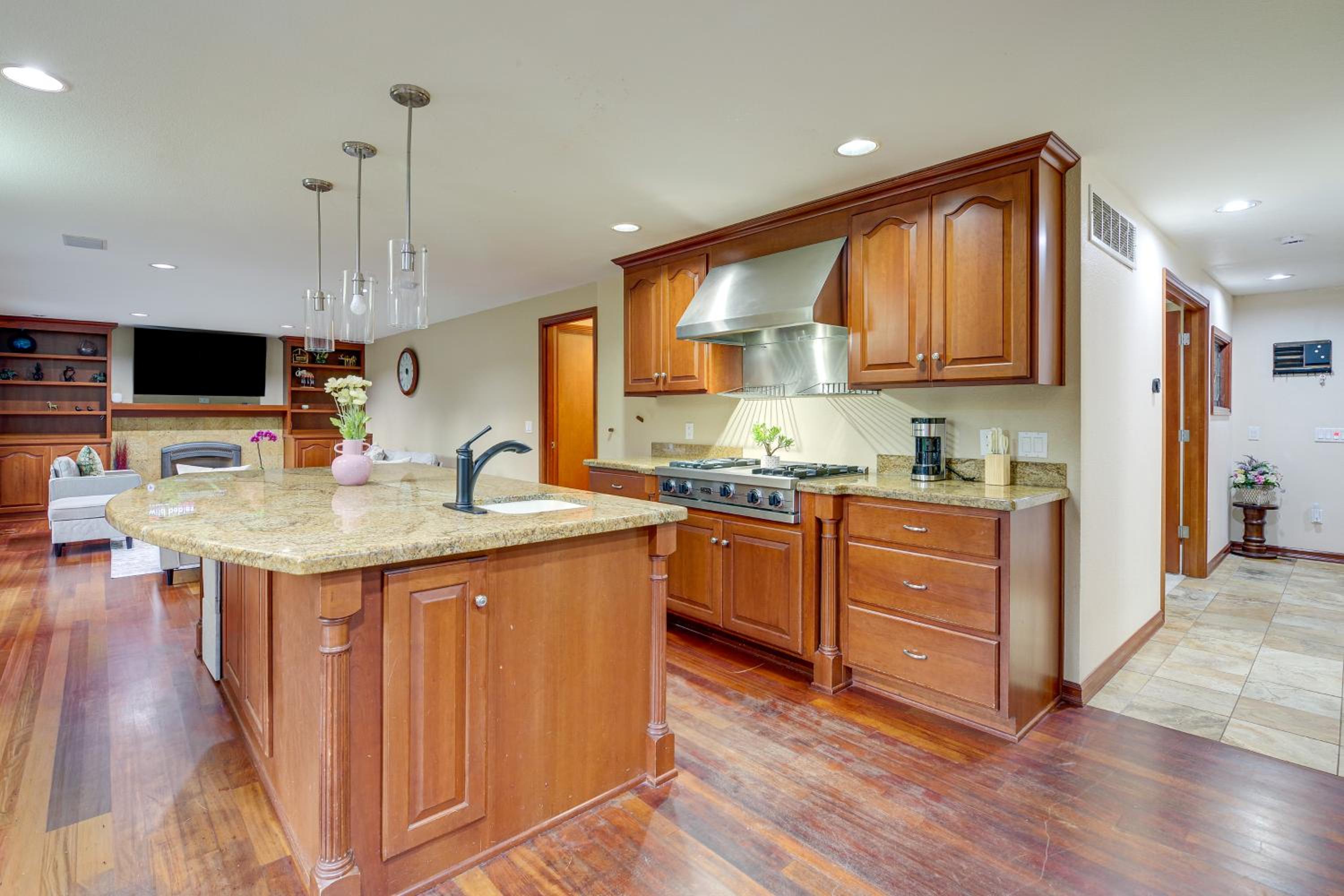 Lake-View Woodinville Retreat with Hot Tub and Theater