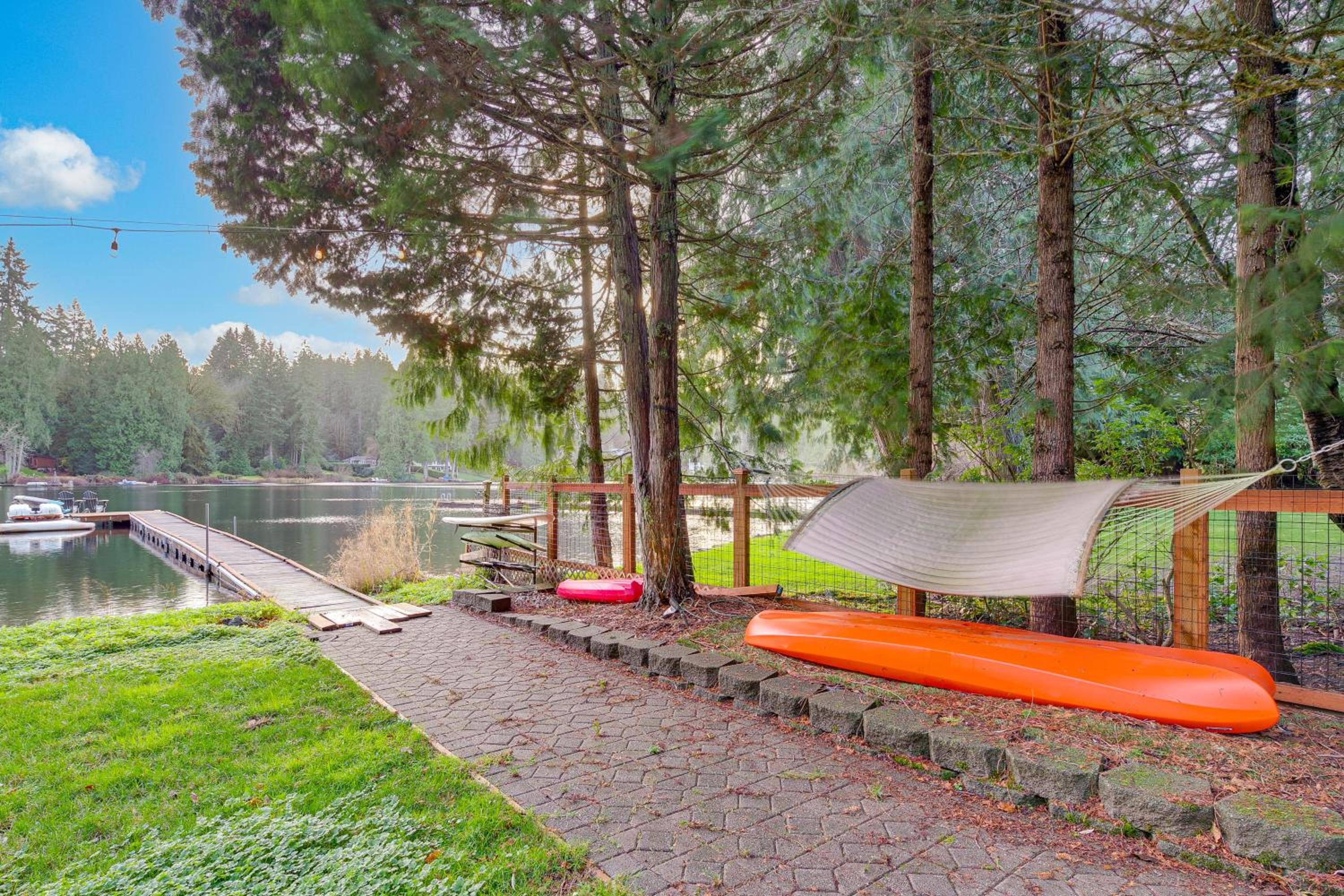 Lake-View Woodinville Retreat with Hot Tub and Theater