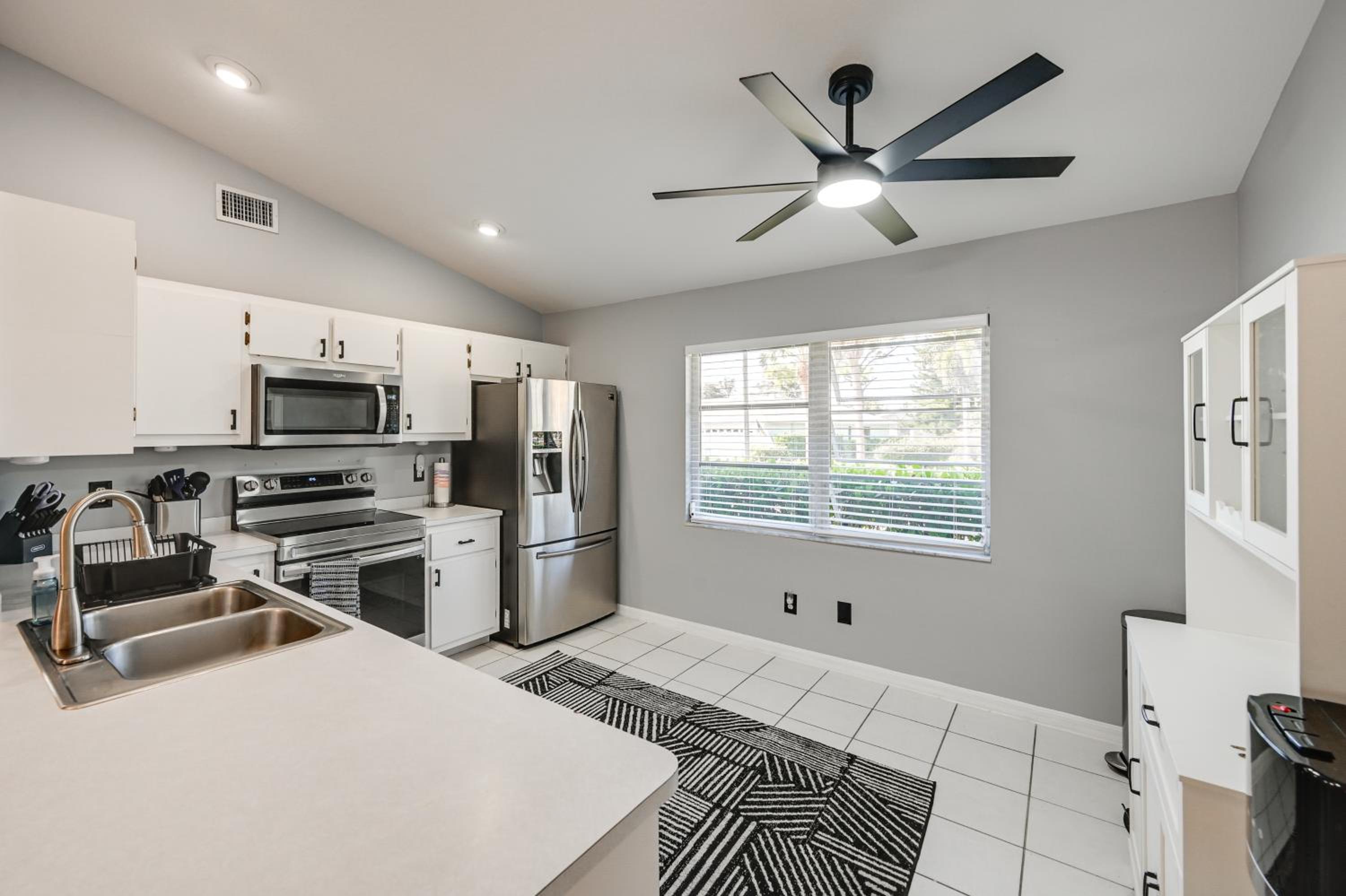 Private Hot Tub and Yard Bright Bonita Springs Home