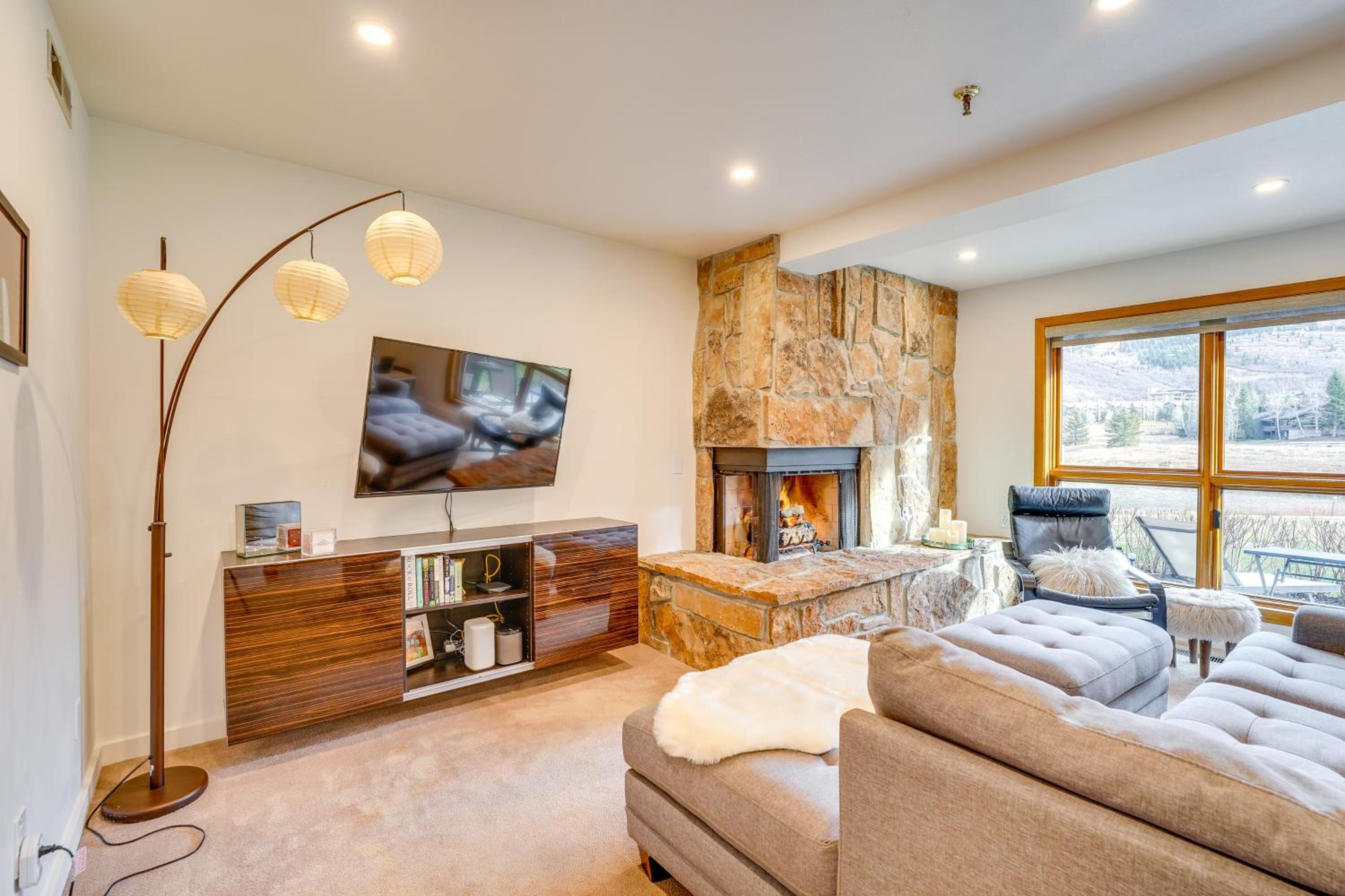 180-Degree Snow Park Views Condo Near Deer Valley