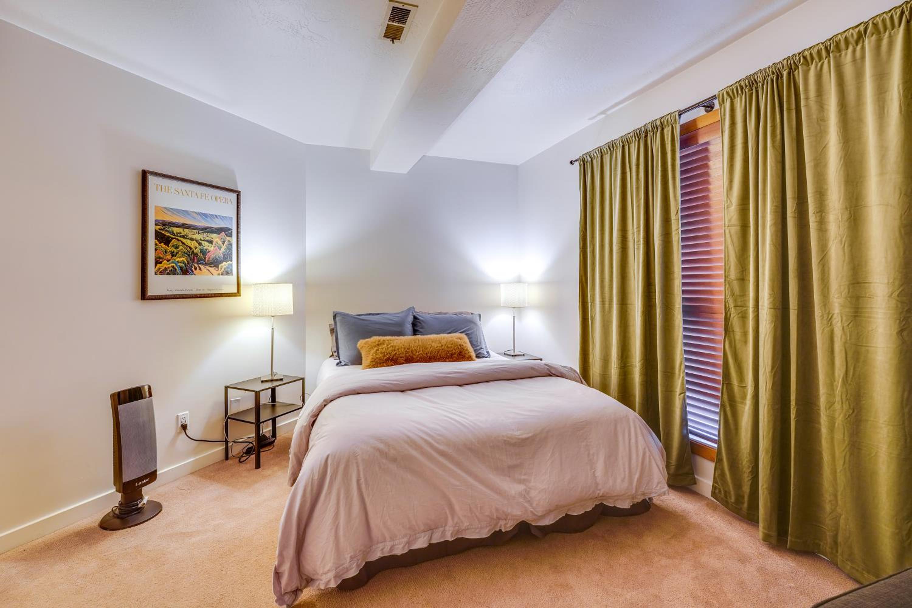 180-Degree Snow Park Views Condo Near Deer Valley