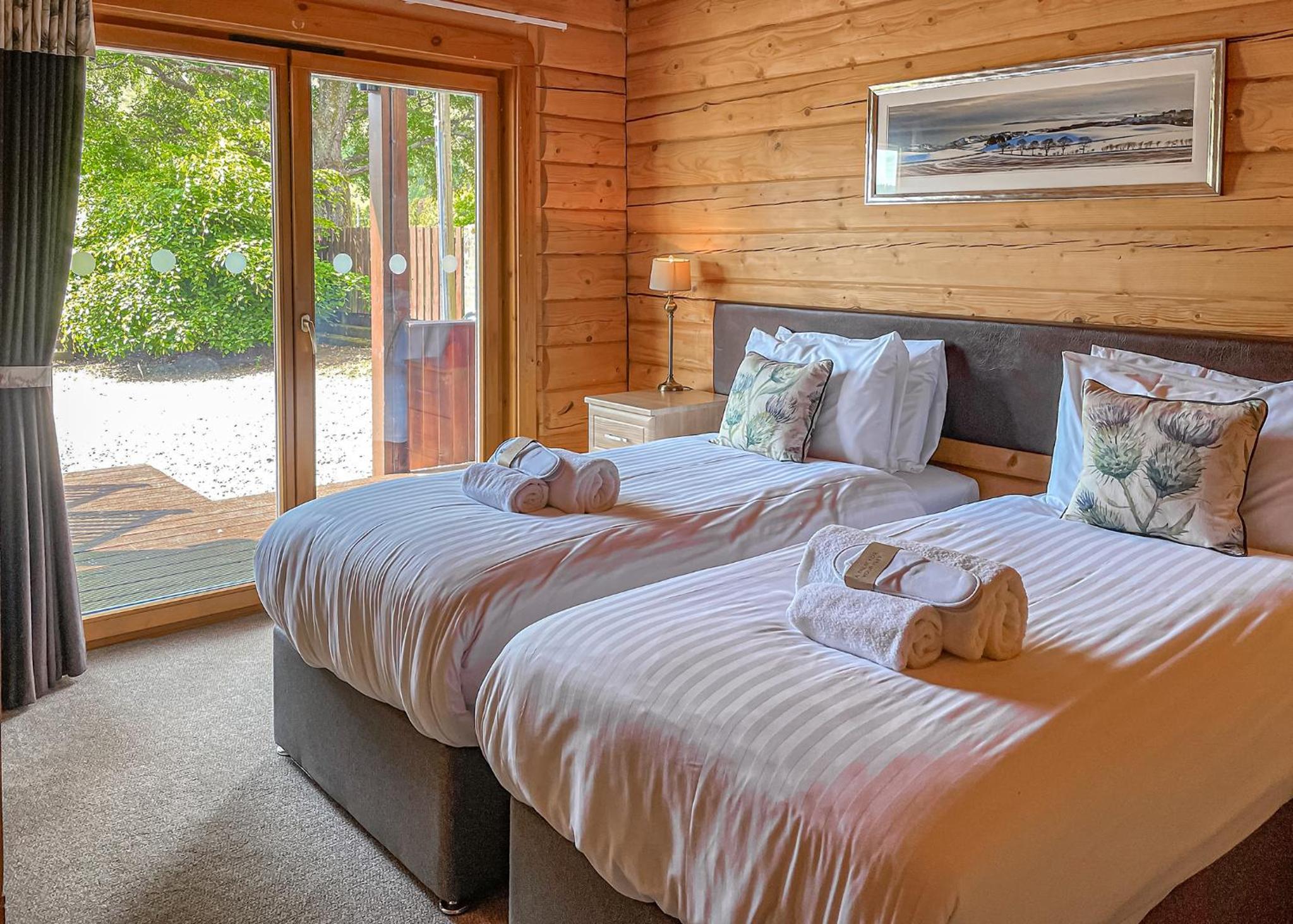 Glen Clova Lodges