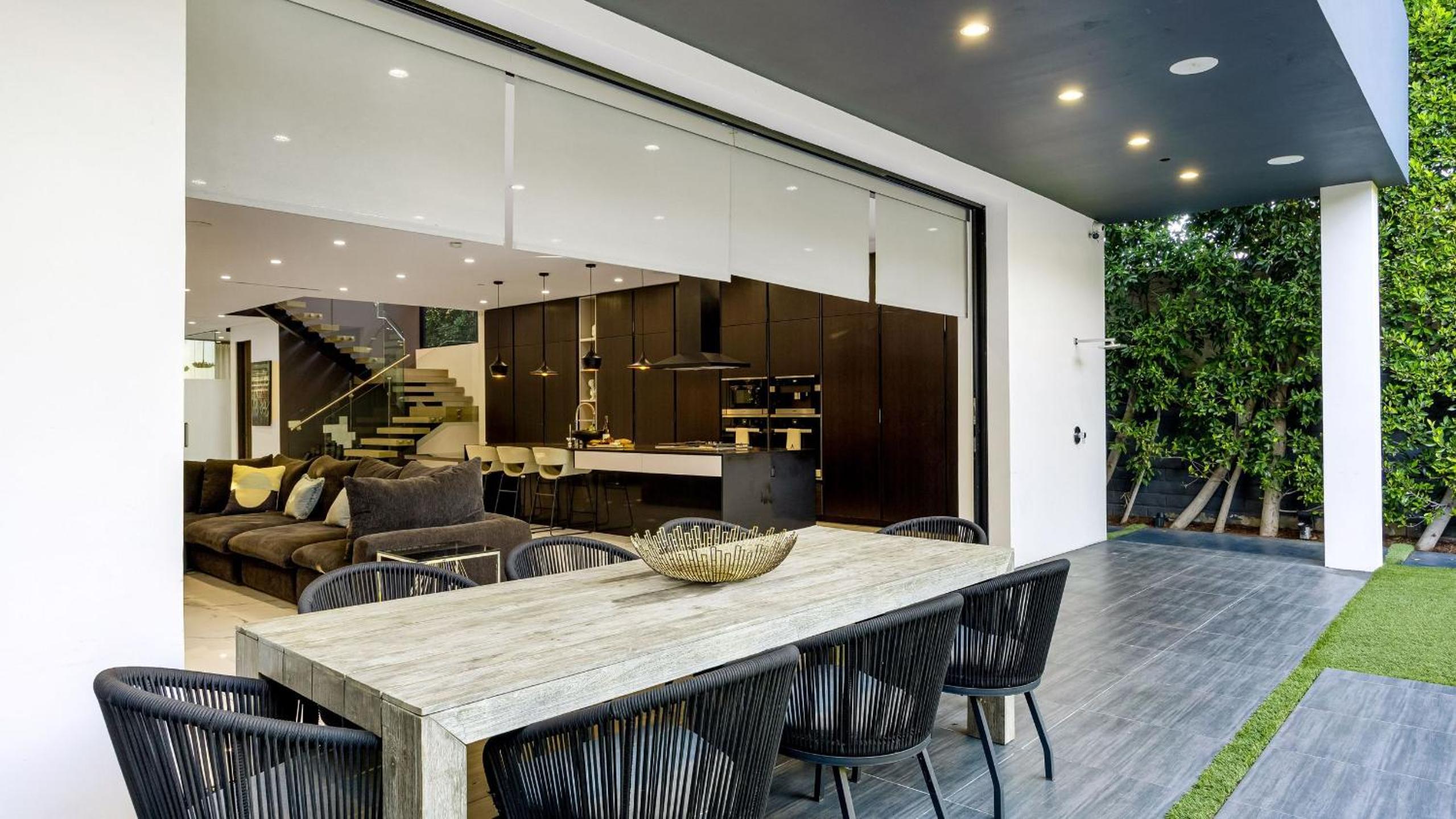 Private LA Retreat w Pool Hot Tub Fire Pit Near Melrose Ave The Martel House by AvantStay