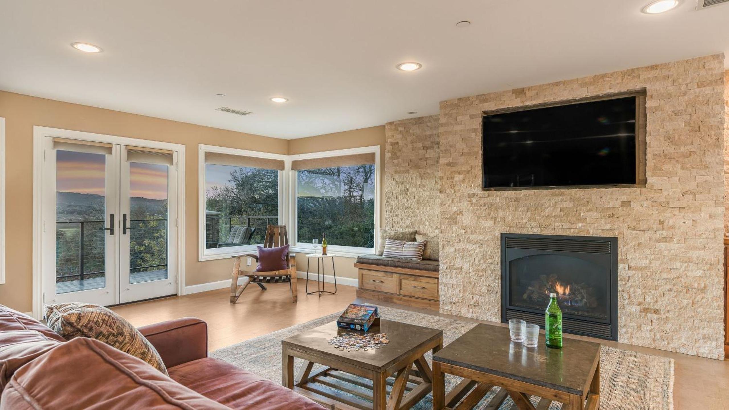Ten-Acre Wine Country Estate Near Paso Robles w Pool Views El Pomar Estate by AvantStay