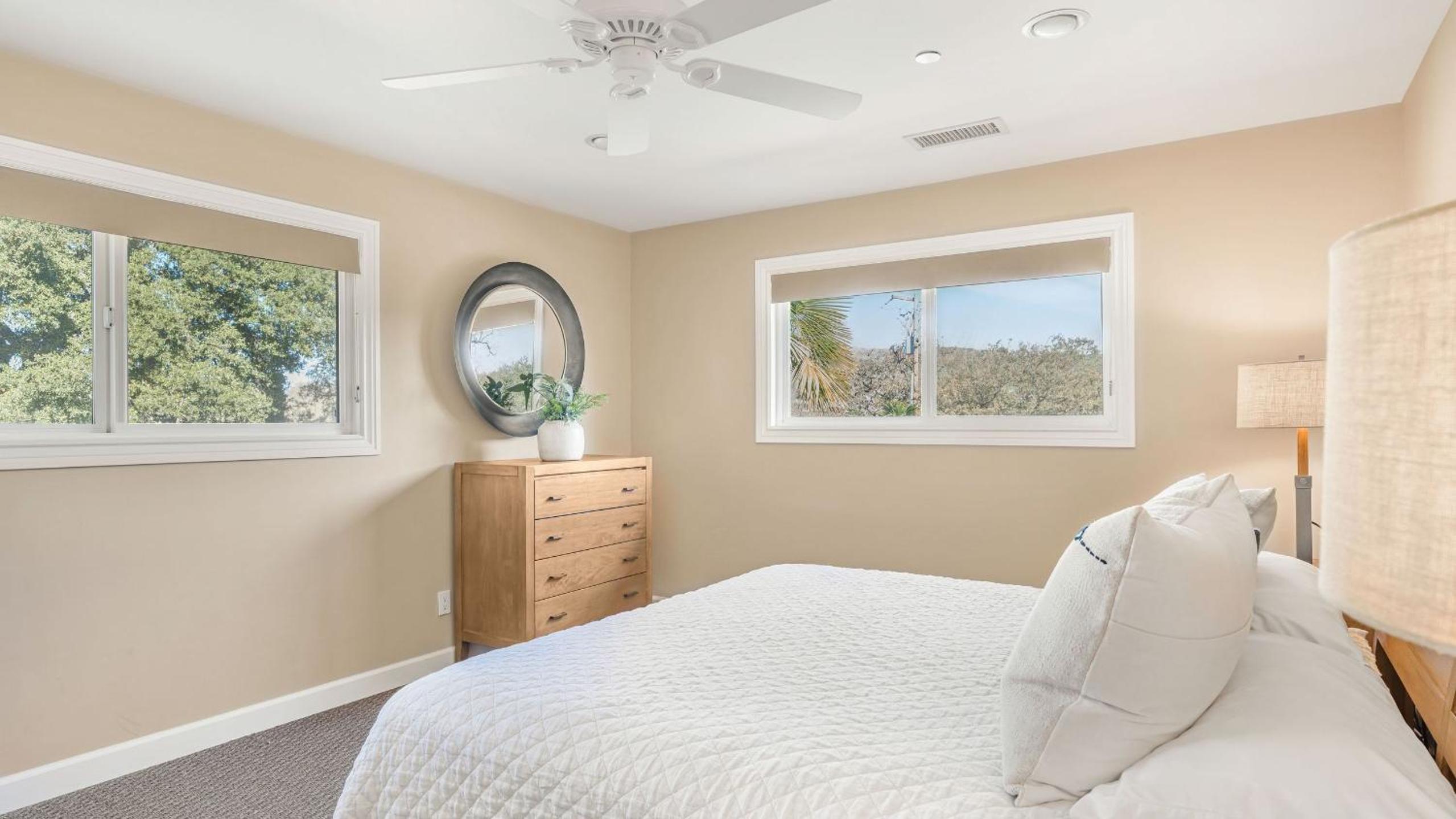 Ten-Acre Wine Country Estate Near Paso Robles w Pool Views El Pomar Estate by AvantStay