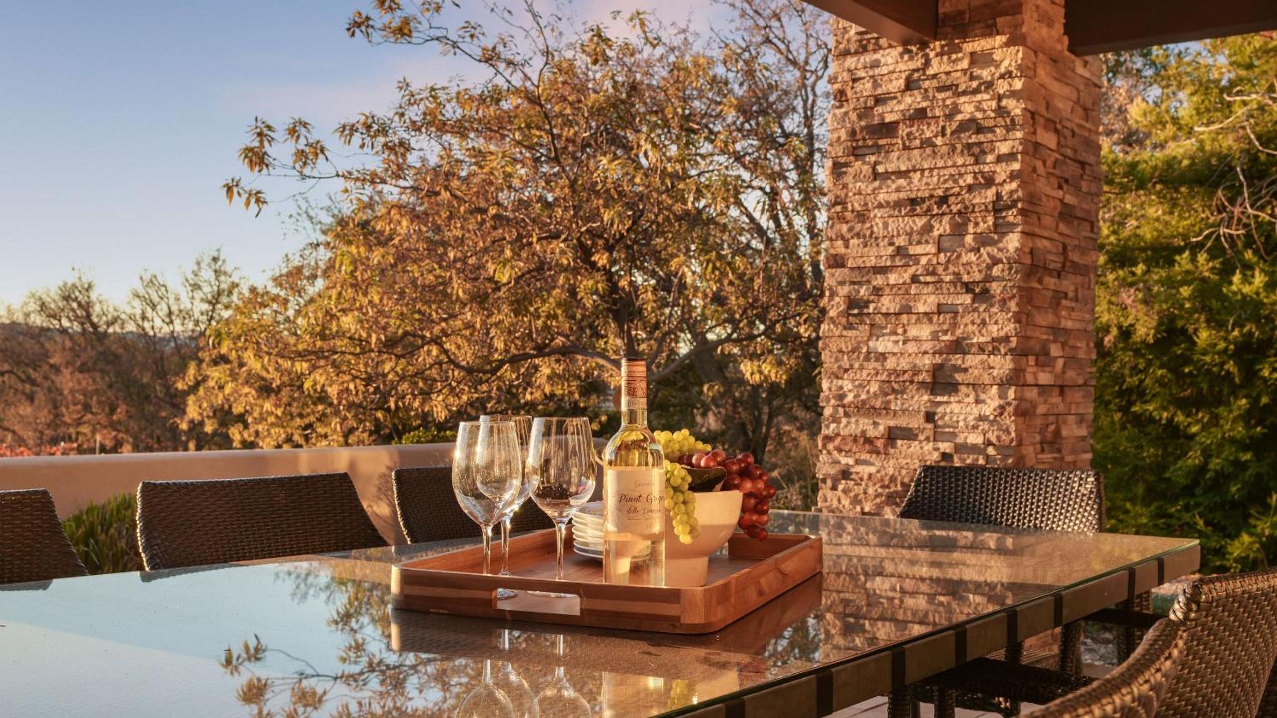Ten-Acre Wine Country Estate Near Paso Robles w Pool Views El Pomar Estate by AvantStay