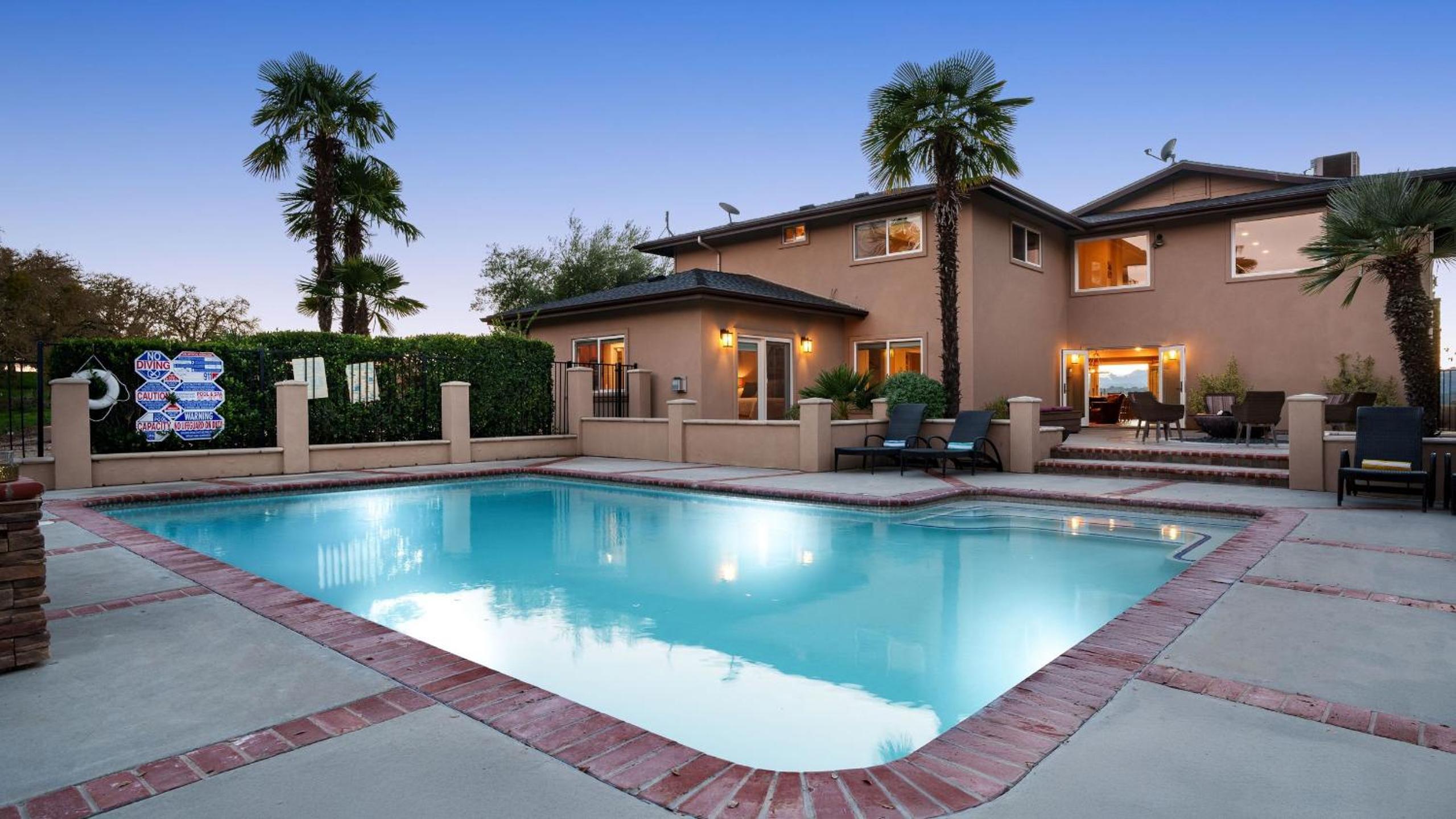 Ten-Acre Wine Country Estate Near Paso Robles w Pool Views El Pomar Estate by AvantStay