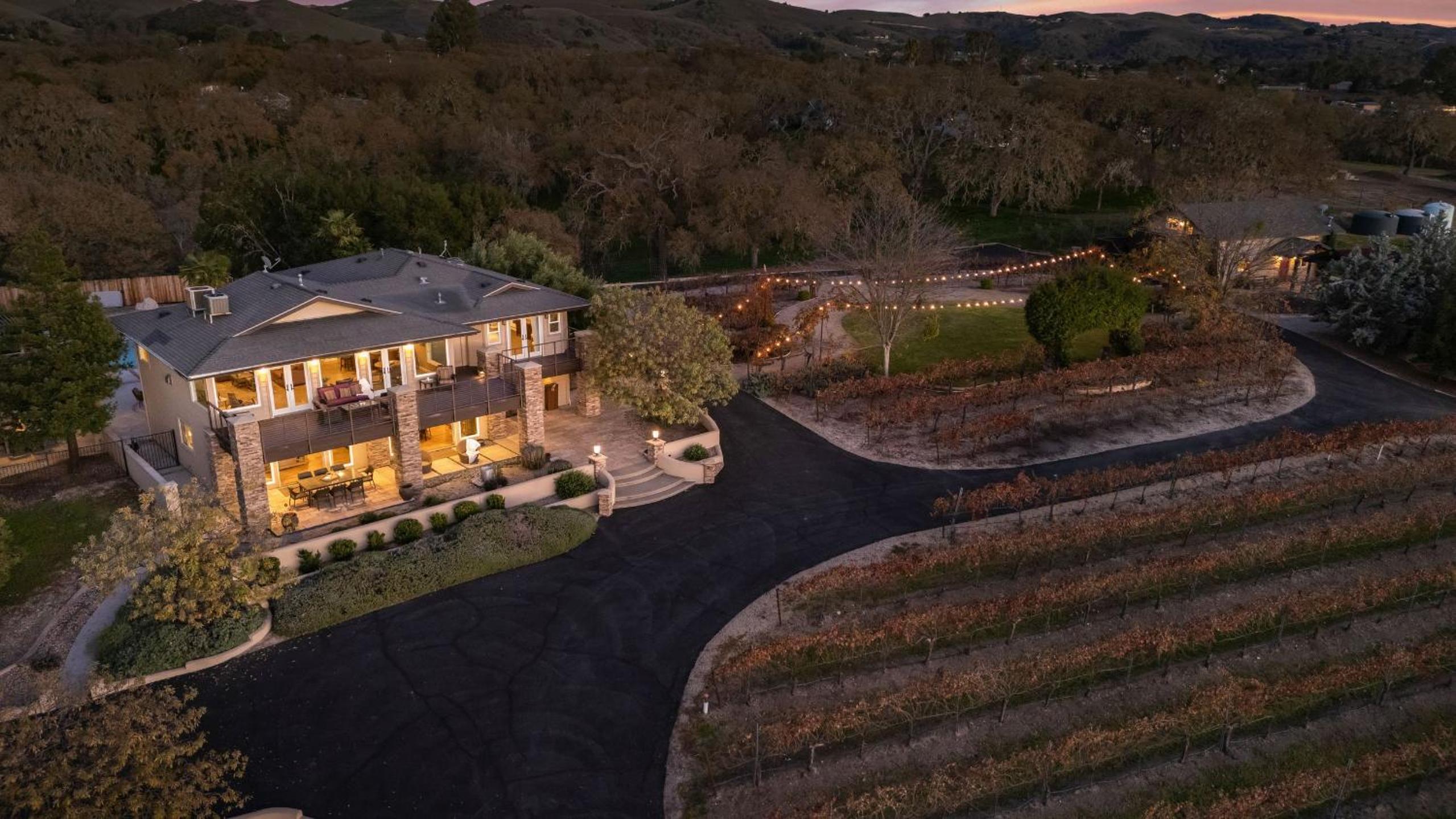 Ten-Acre Wine Country Estate Near Paso Robles w Pool Views El Pomar Estate by AvantStay