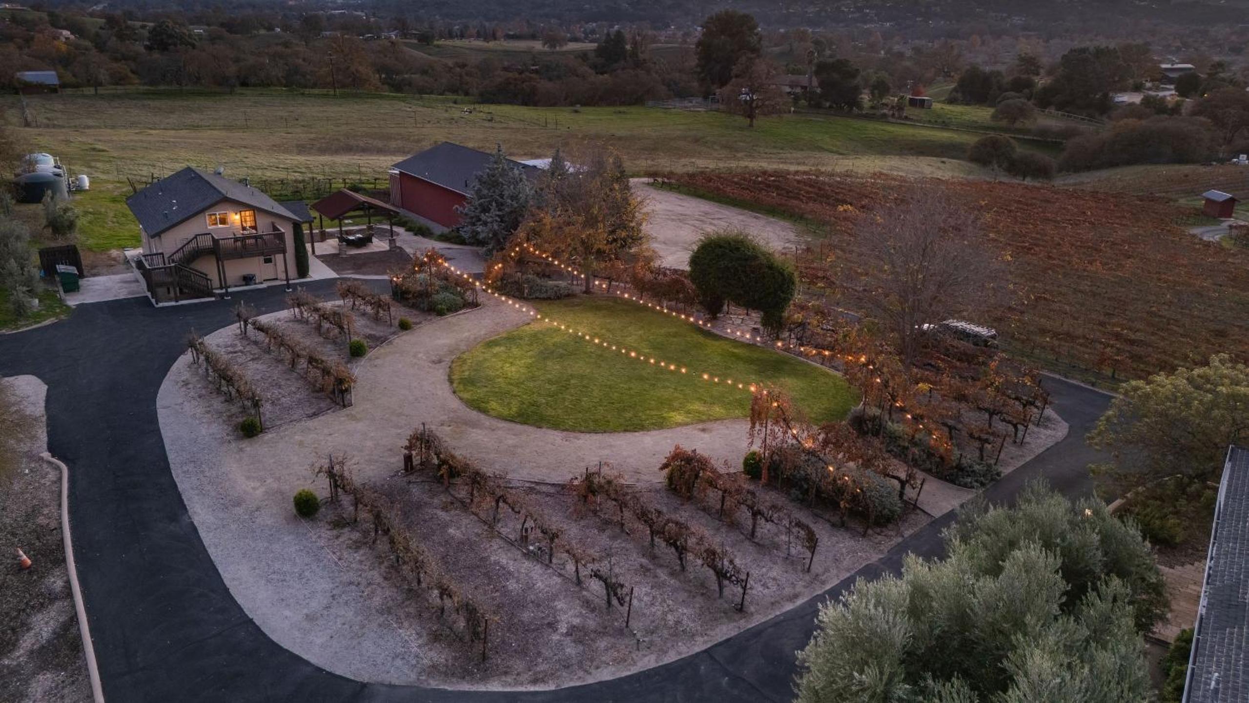 Ten-Acre Wine Country Estate Near Paso Robles w Pool Views El Pomar Estate by AvantStay
