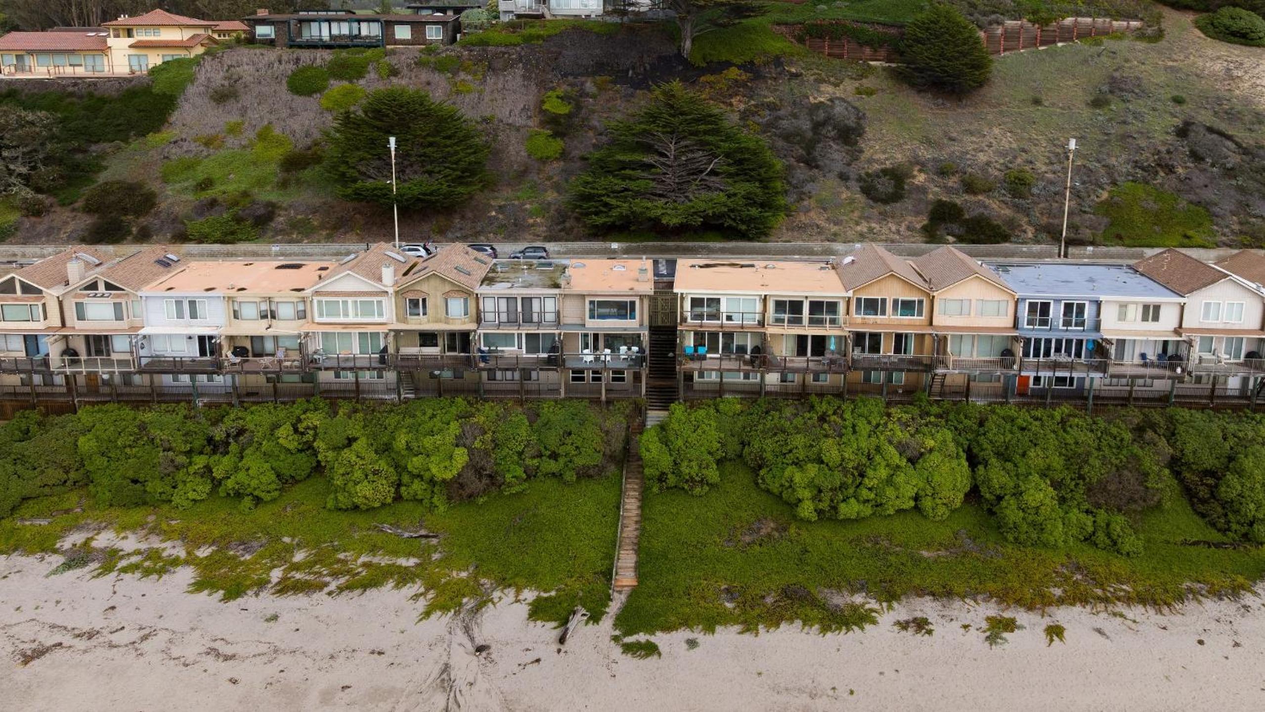 Oceanfront La Selva Beach Home w Fireplace Views Direct Beach Access Sand Castle by AvantStay