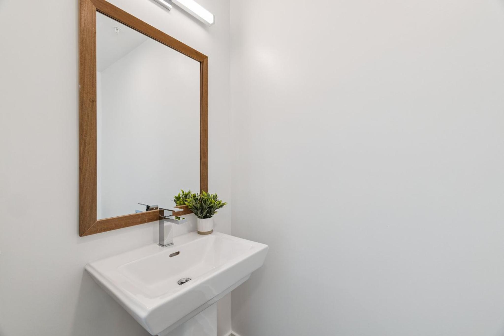CozySuites at Adeline