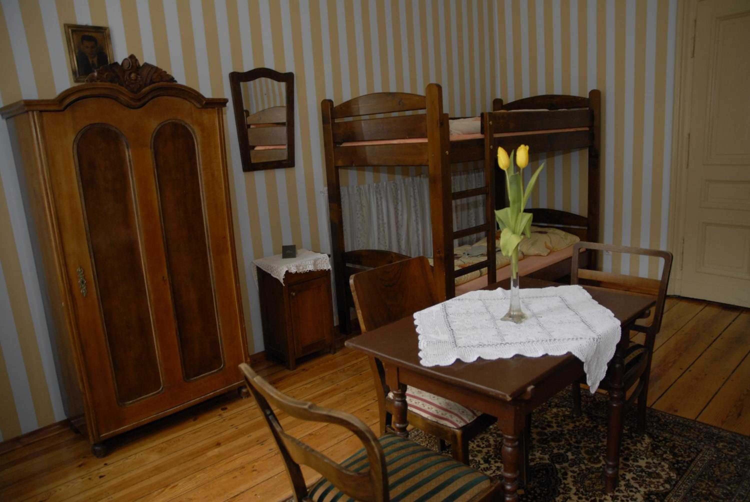 Hostel, Pokoje gościnne Mleczarnia - Ozonowane
