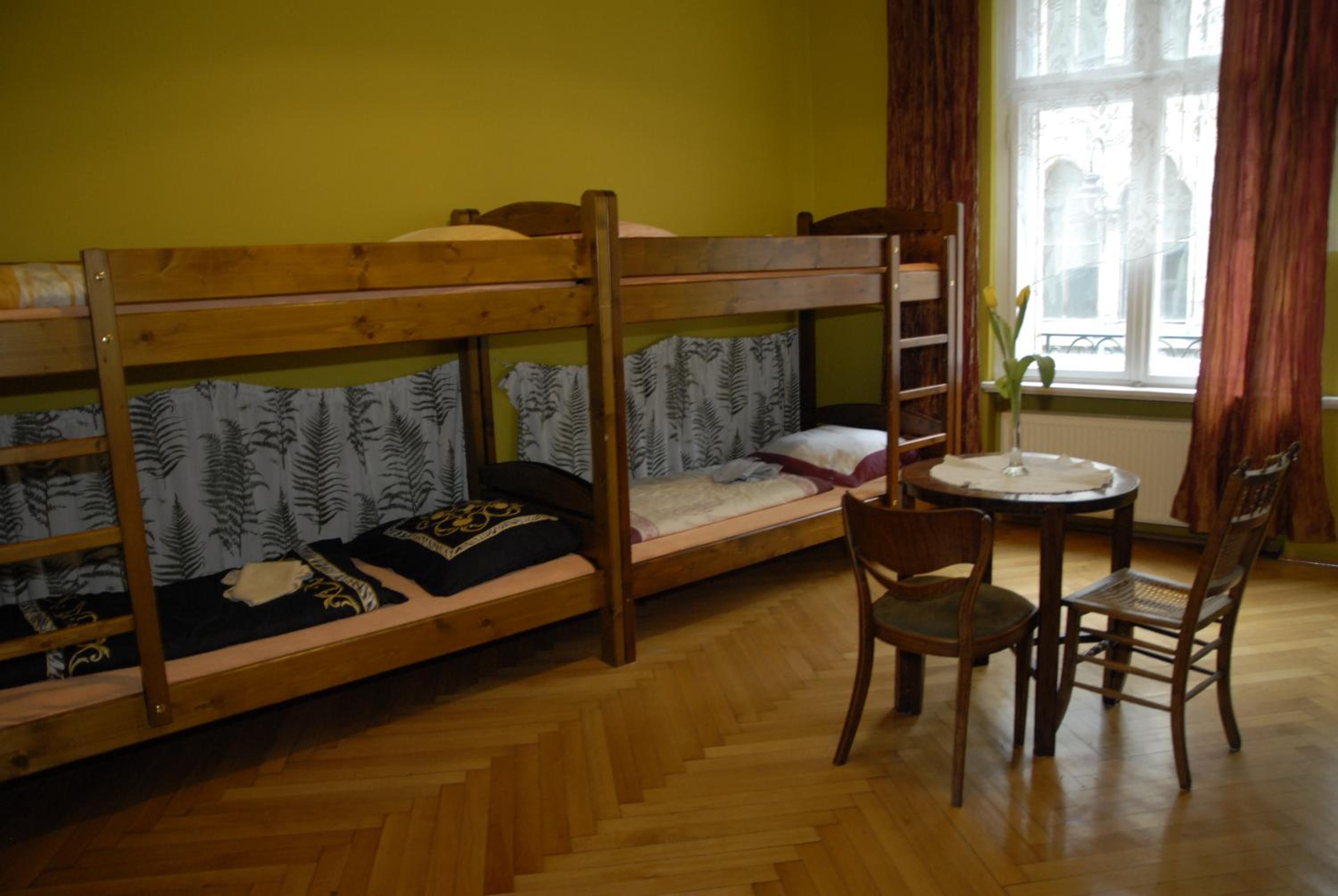 Hostel, Pokoje gościnne Mleczarnia - Ozonowane