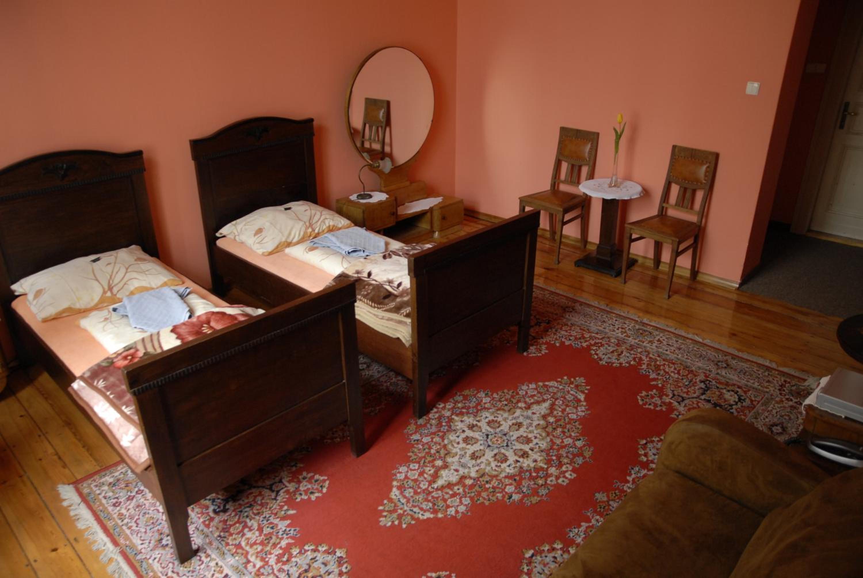 Hostel, Pokoje gościnne Mleczarnia - Ozonowane