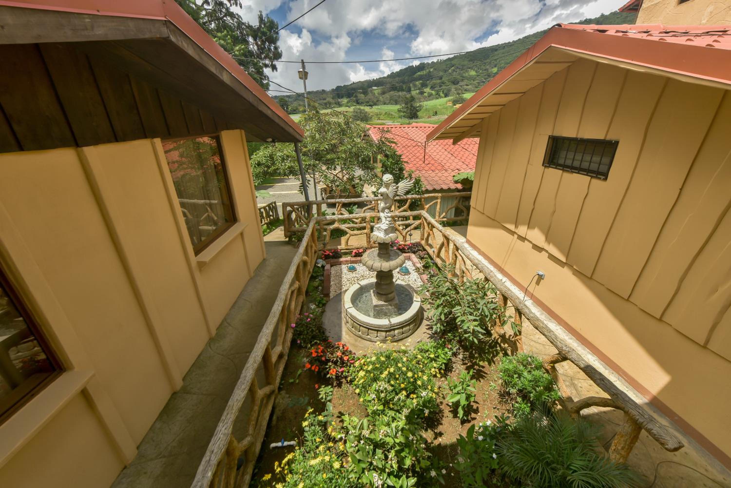 Hotel La Paz