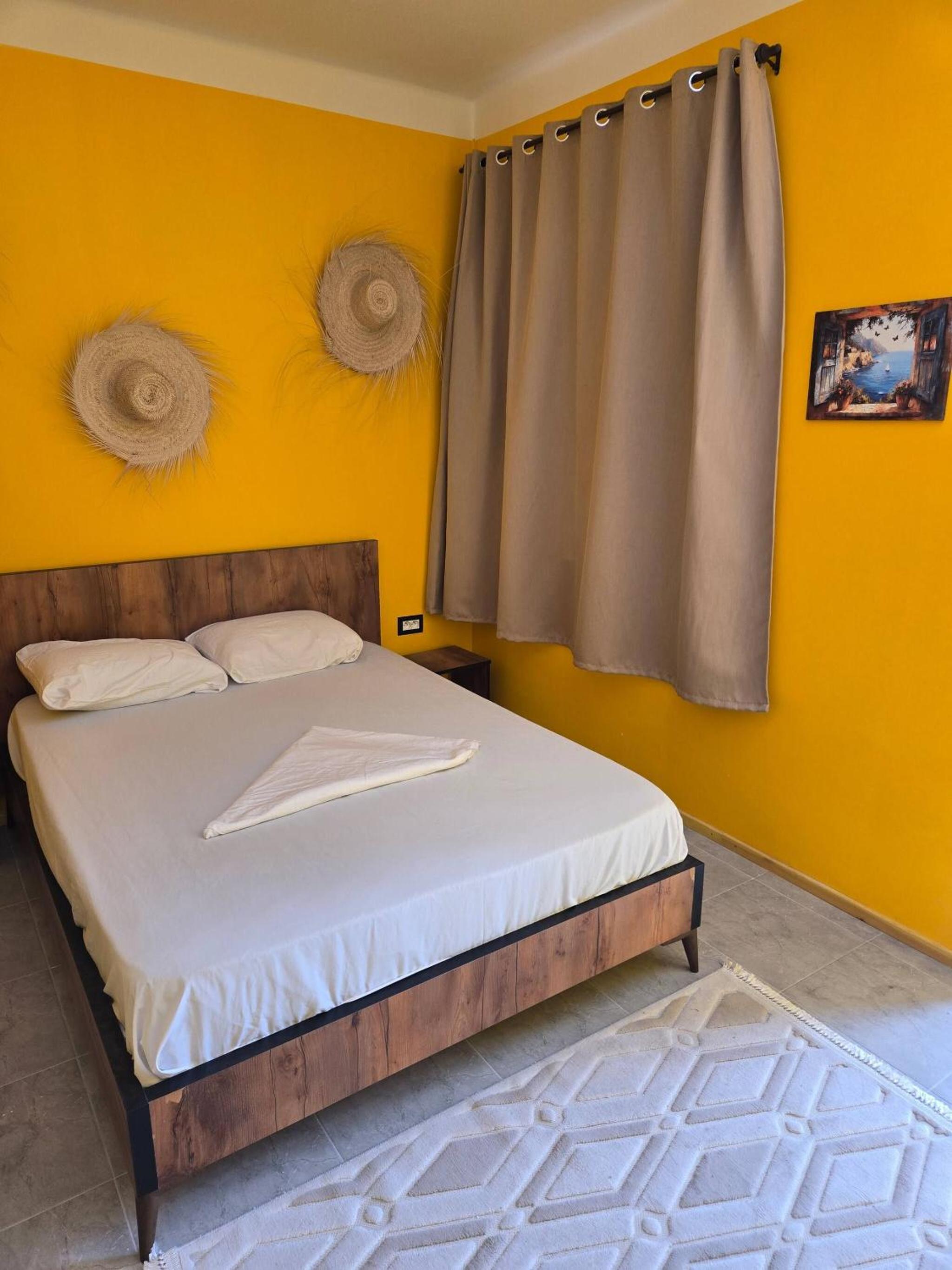 Cozy 1-Bedroom Apartment in Sousse with Outdoor Kitchen and Balcony