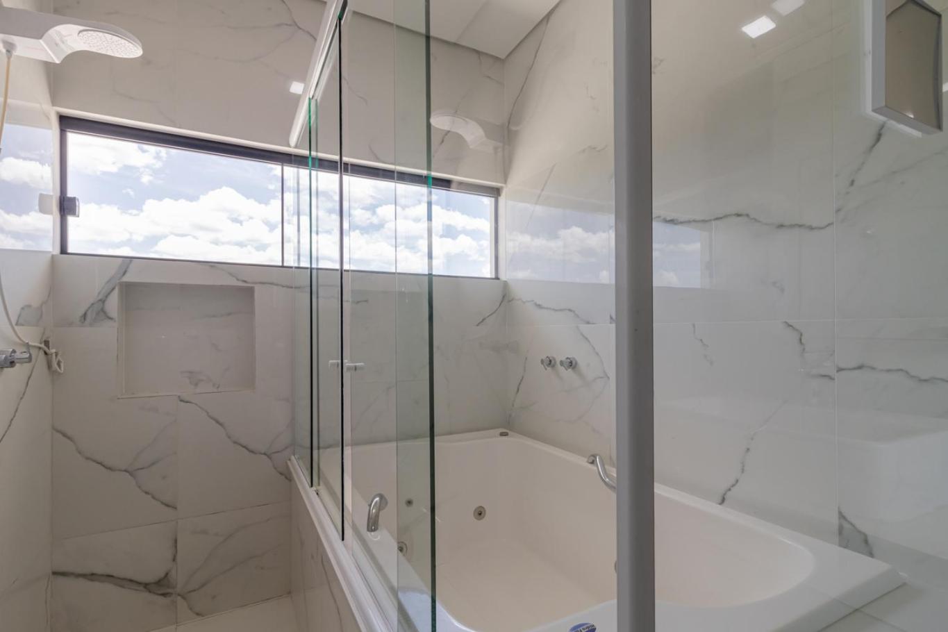 Casa Alto Padrao com Piscina, Sauna e Vista