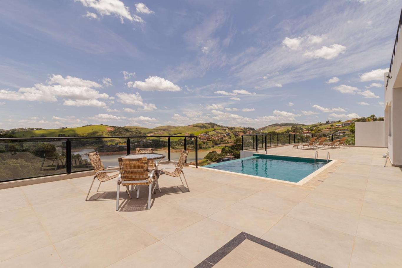 Casa Alto Padrao com Piscina, Sauna e Vista