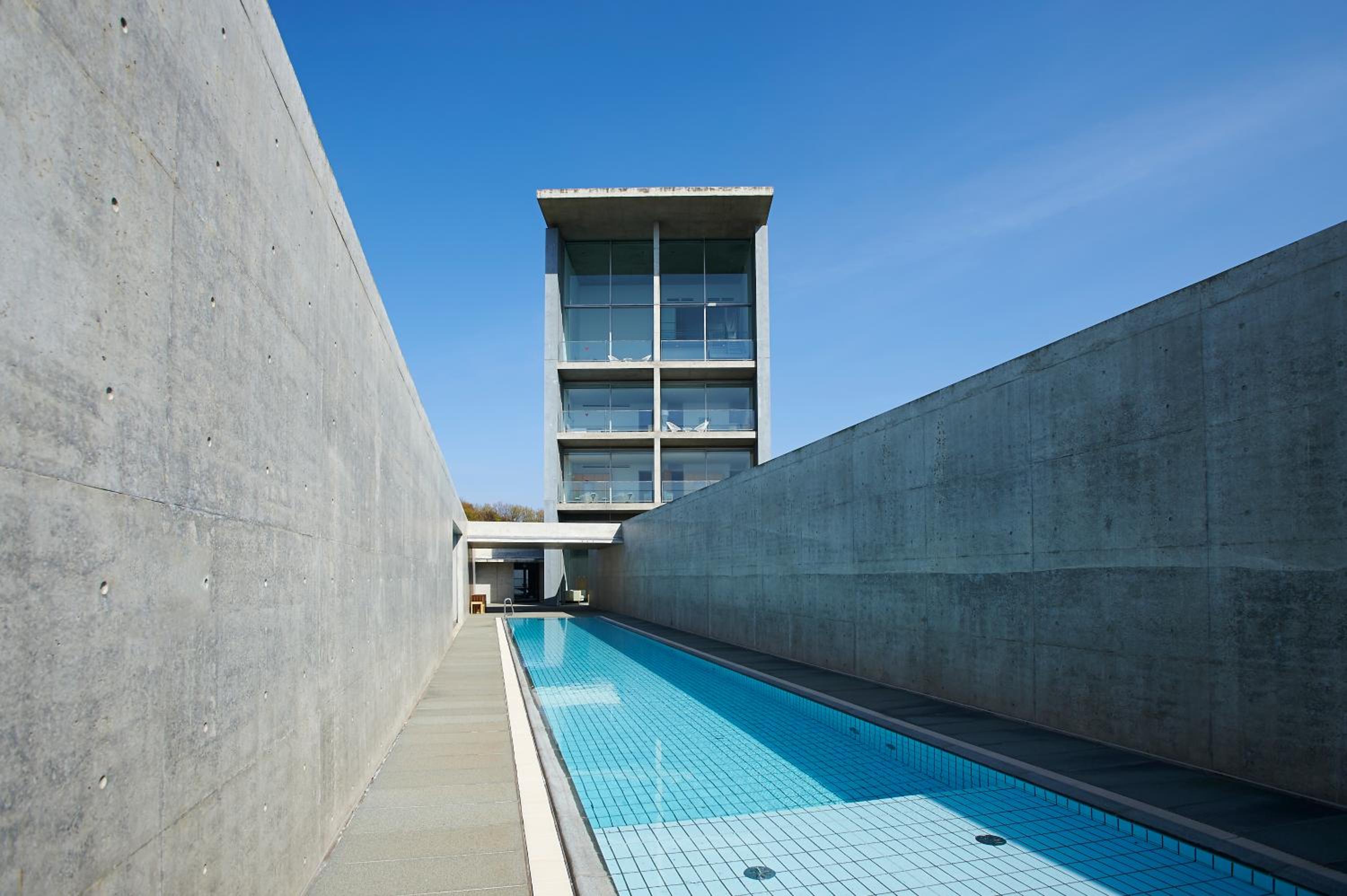 SETOUCHI RETREAT by Onko Chishin