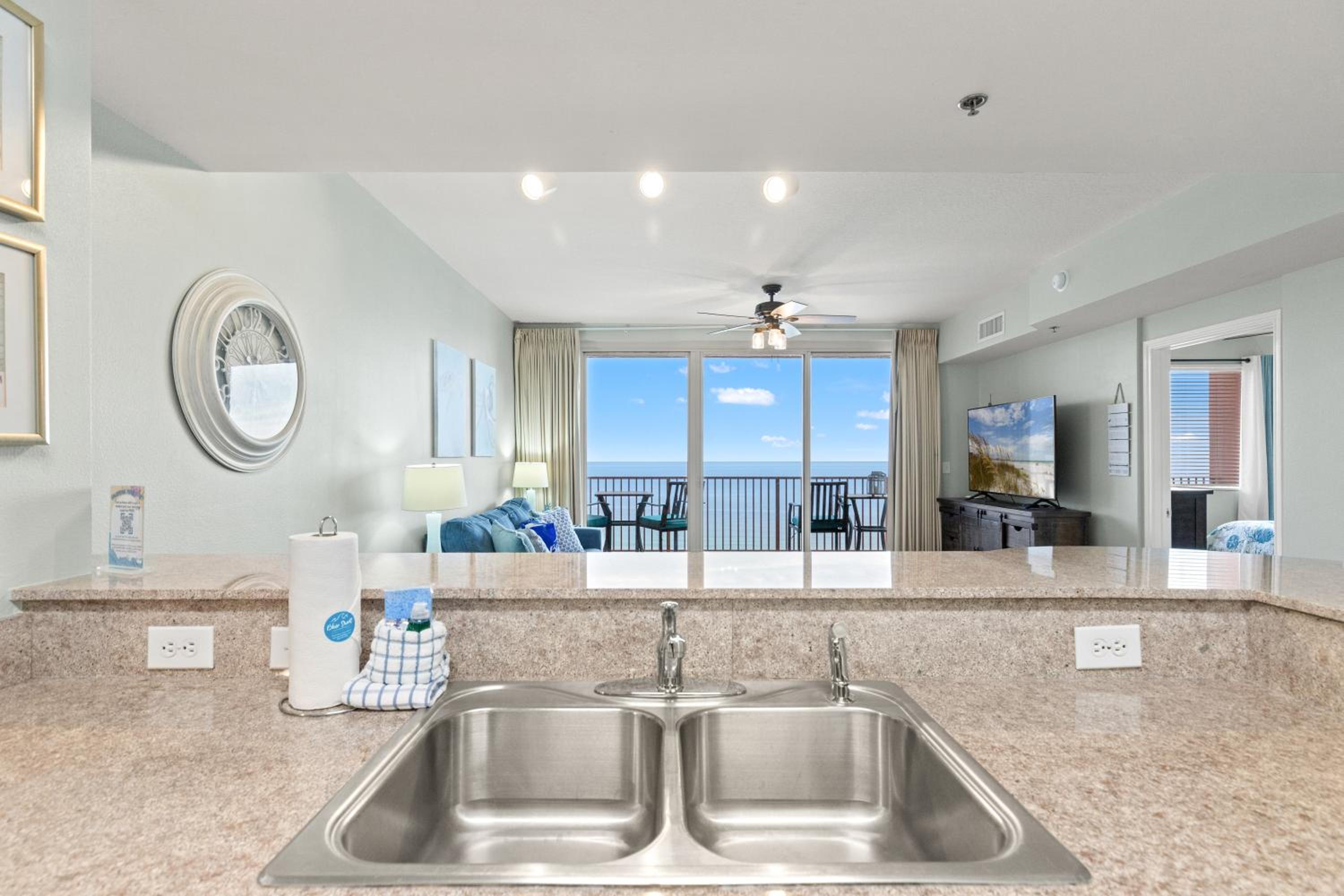 Shores of Panama 2212 | Sea You Soon