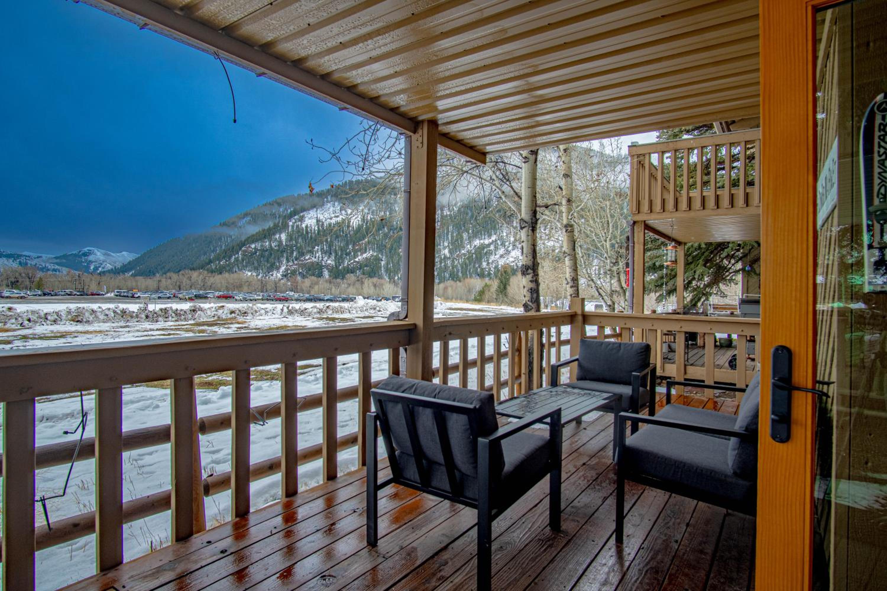 SV131 - Walk to Lifts & Town - Hot Tub & Pool