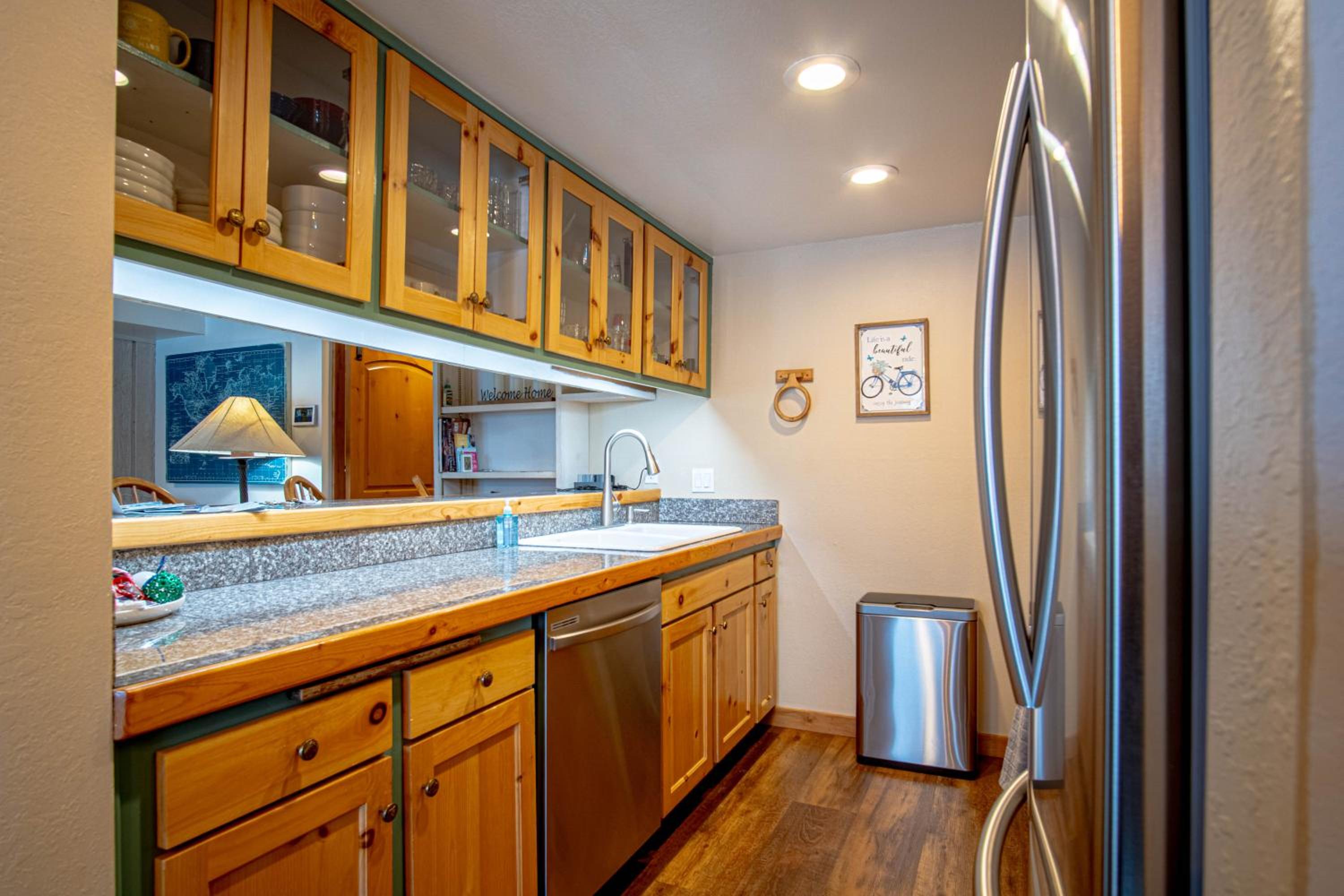 SV131 - Walk to Lifts & Town - Hot Tub & Pool