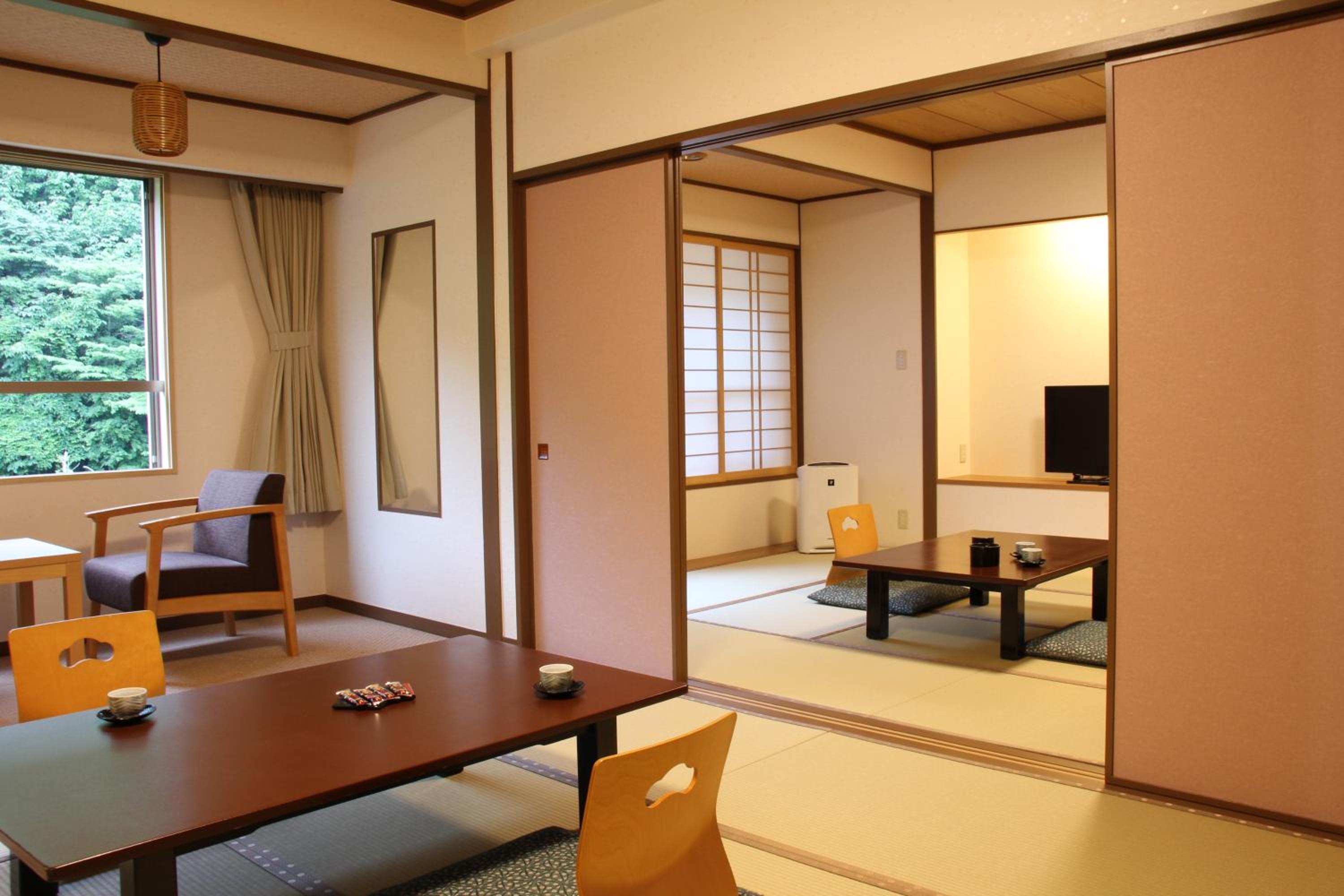 Hotel Mahoroba