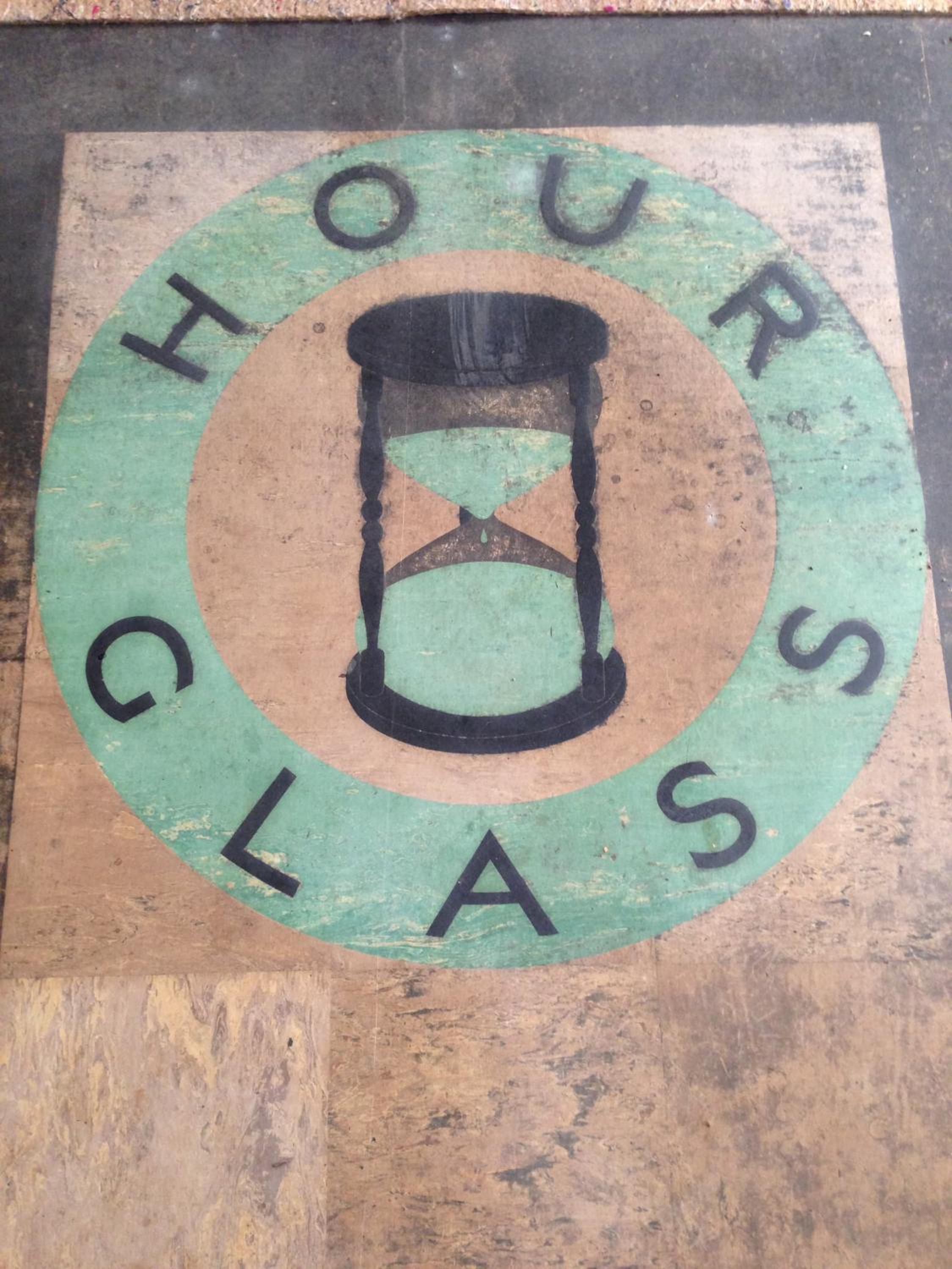 Hour Glass Hotel
